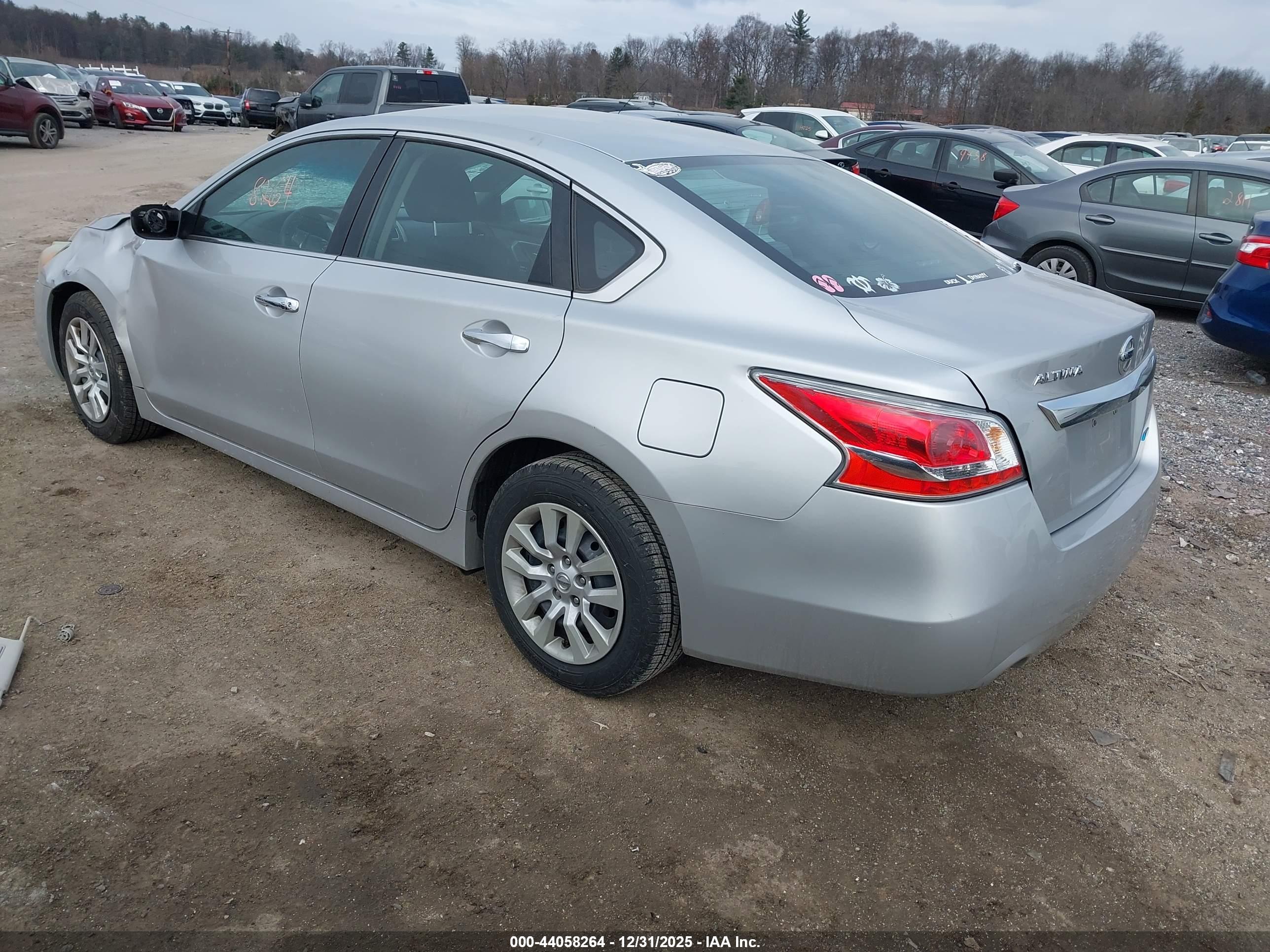 NISSAN ALTIMA image 3