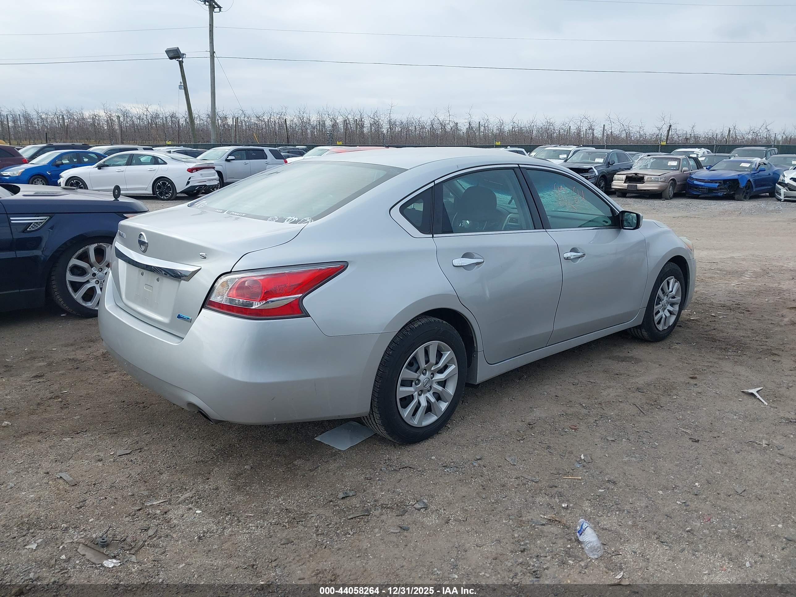 NISSAN ALTIMA image 4