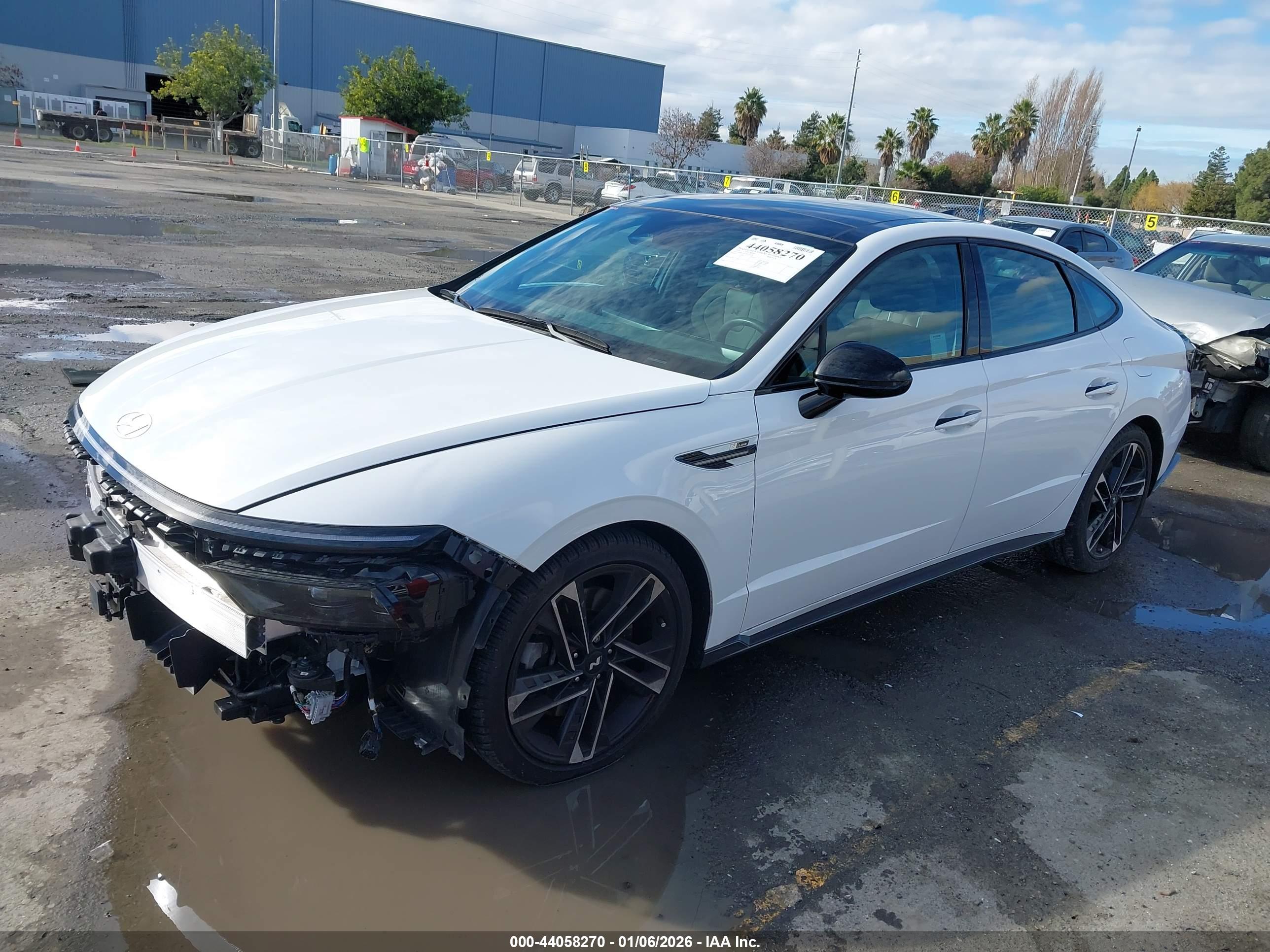 HYUNDAI SONATA image 2