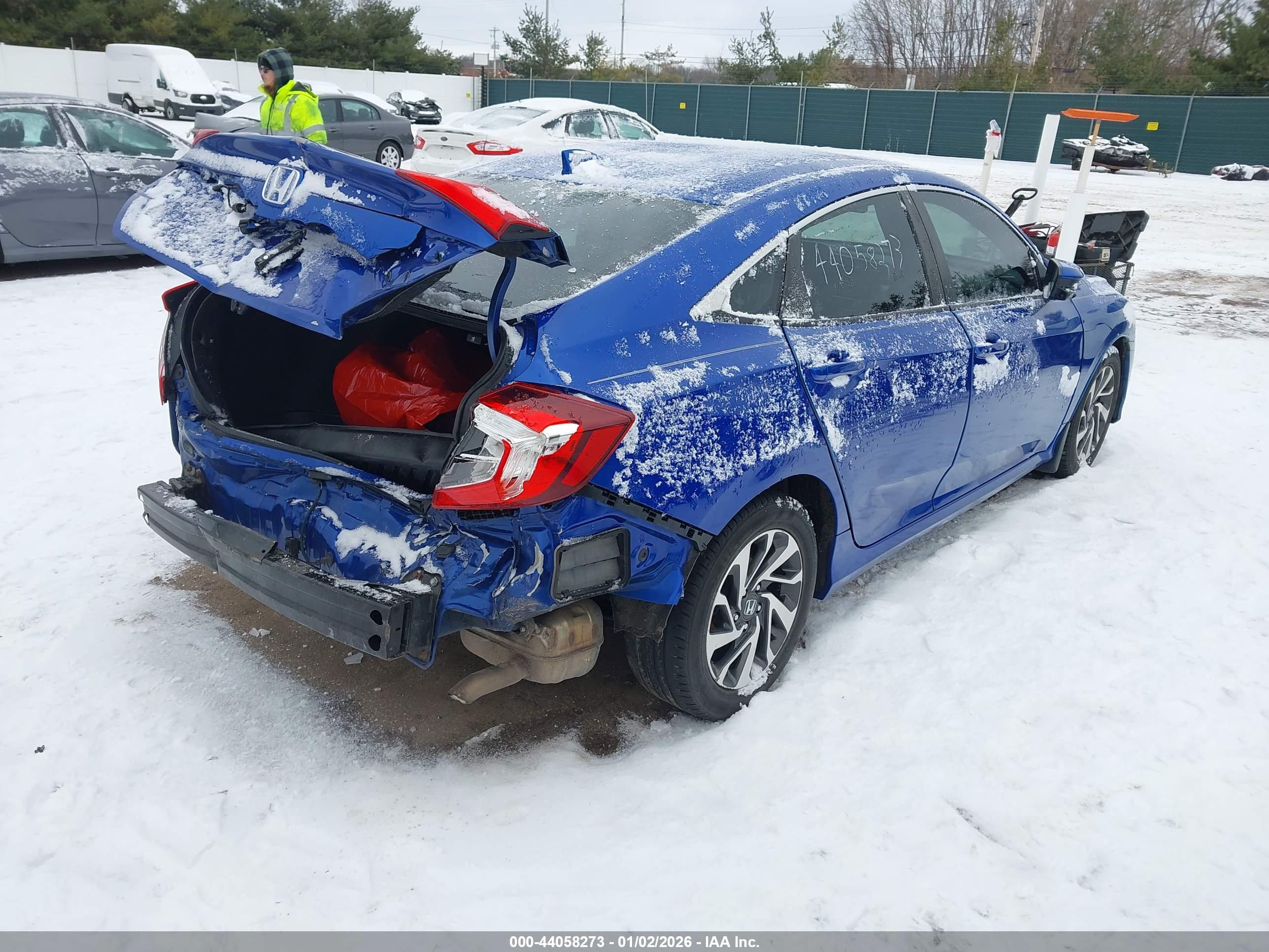 HONDA CIVIC image 4