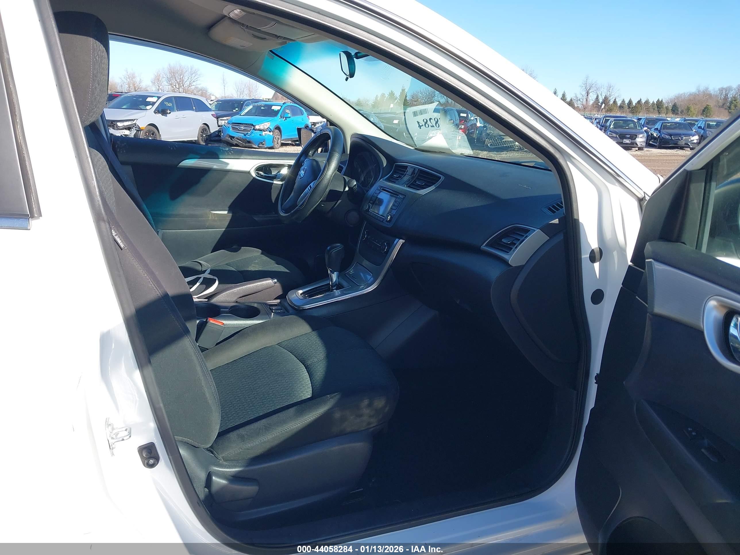 NISSAN SENTRA image 5