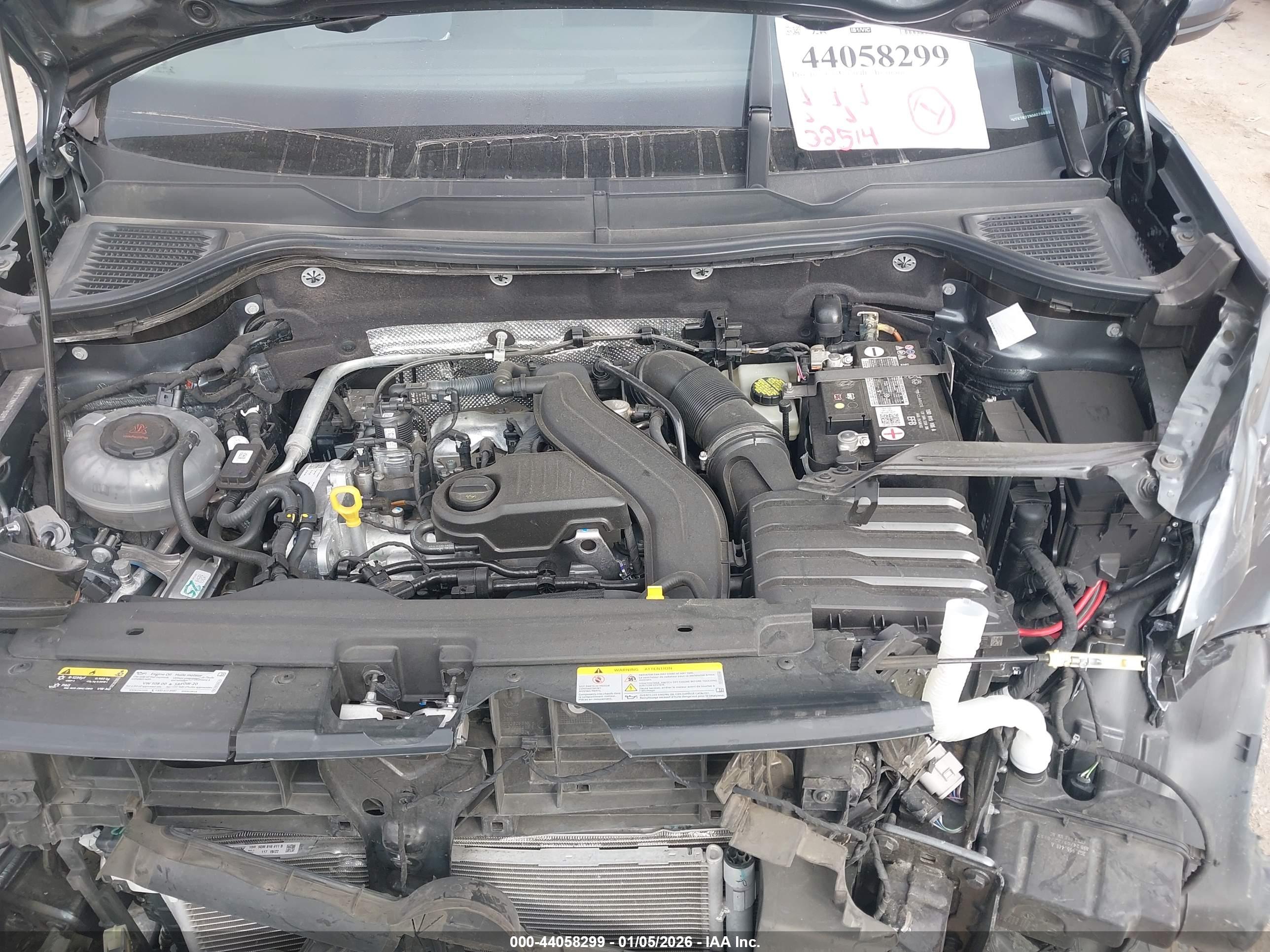 VOLKSWAGEN TAOS image 10