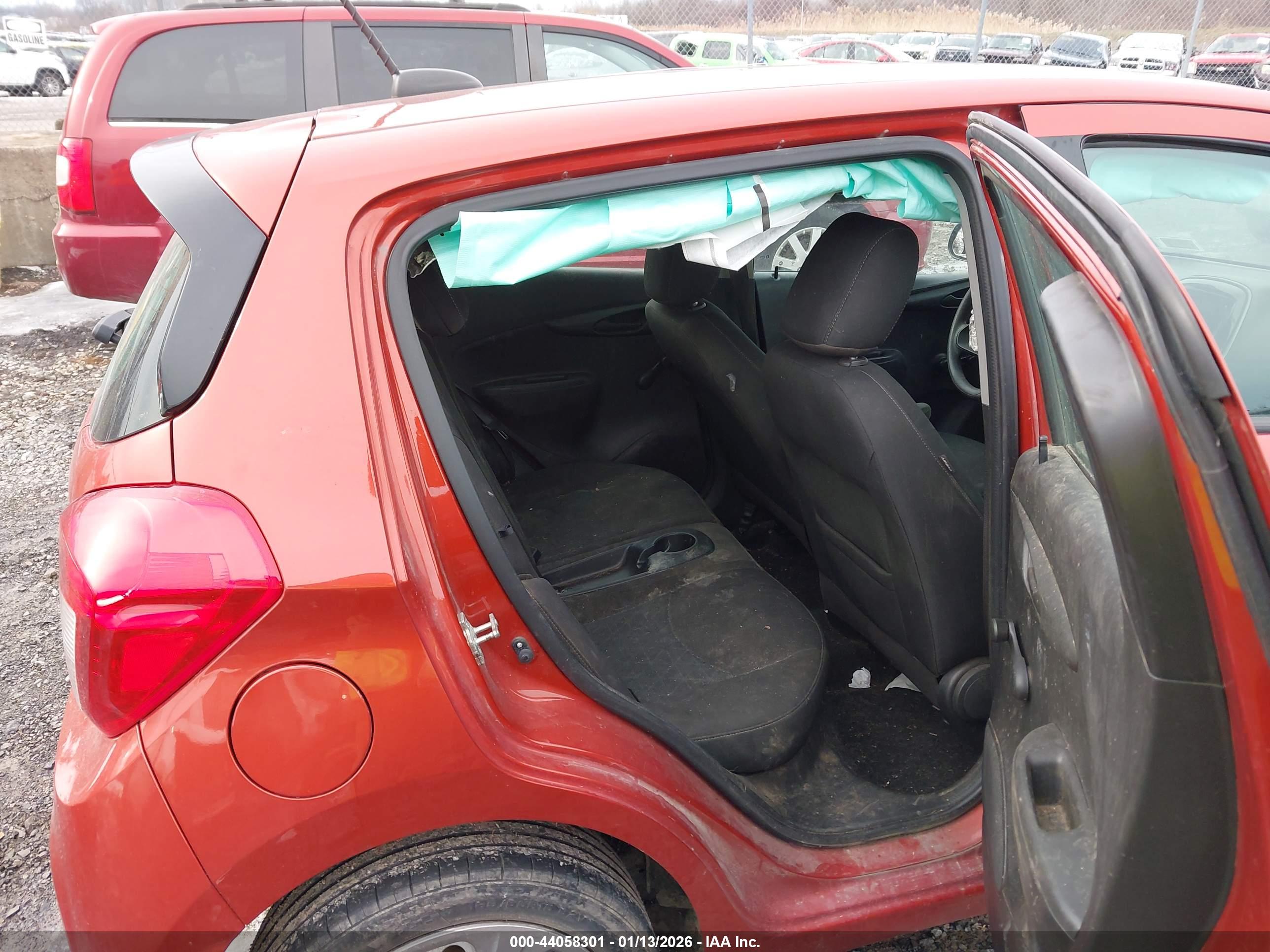 CHEVROLET SPARK image 8