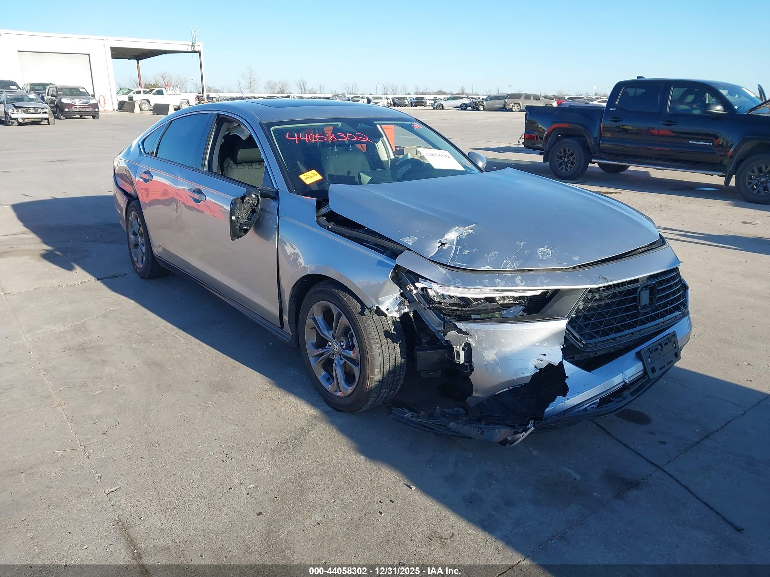HONDA ACCORD image 6