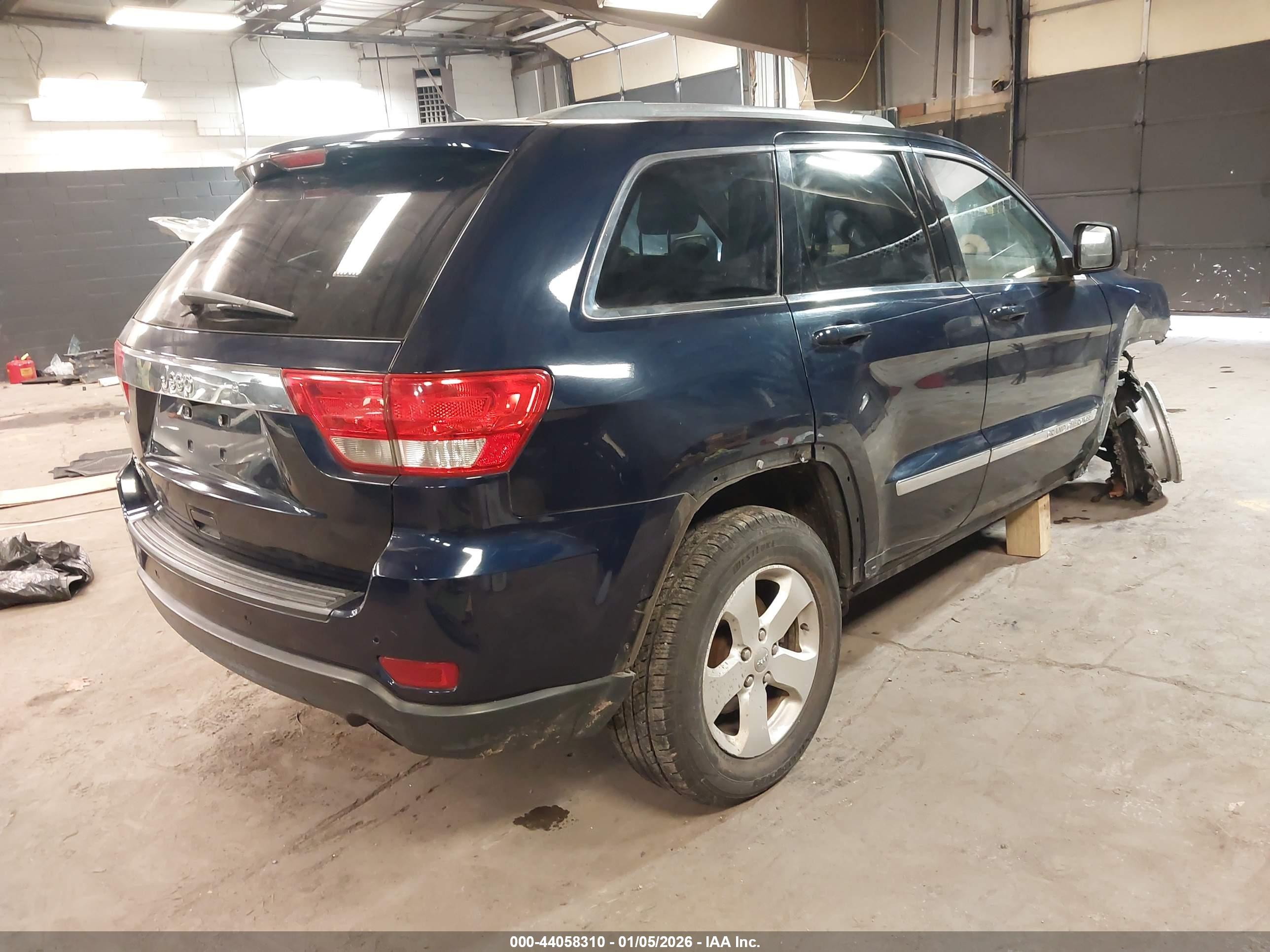 JEEP GRAND image 4