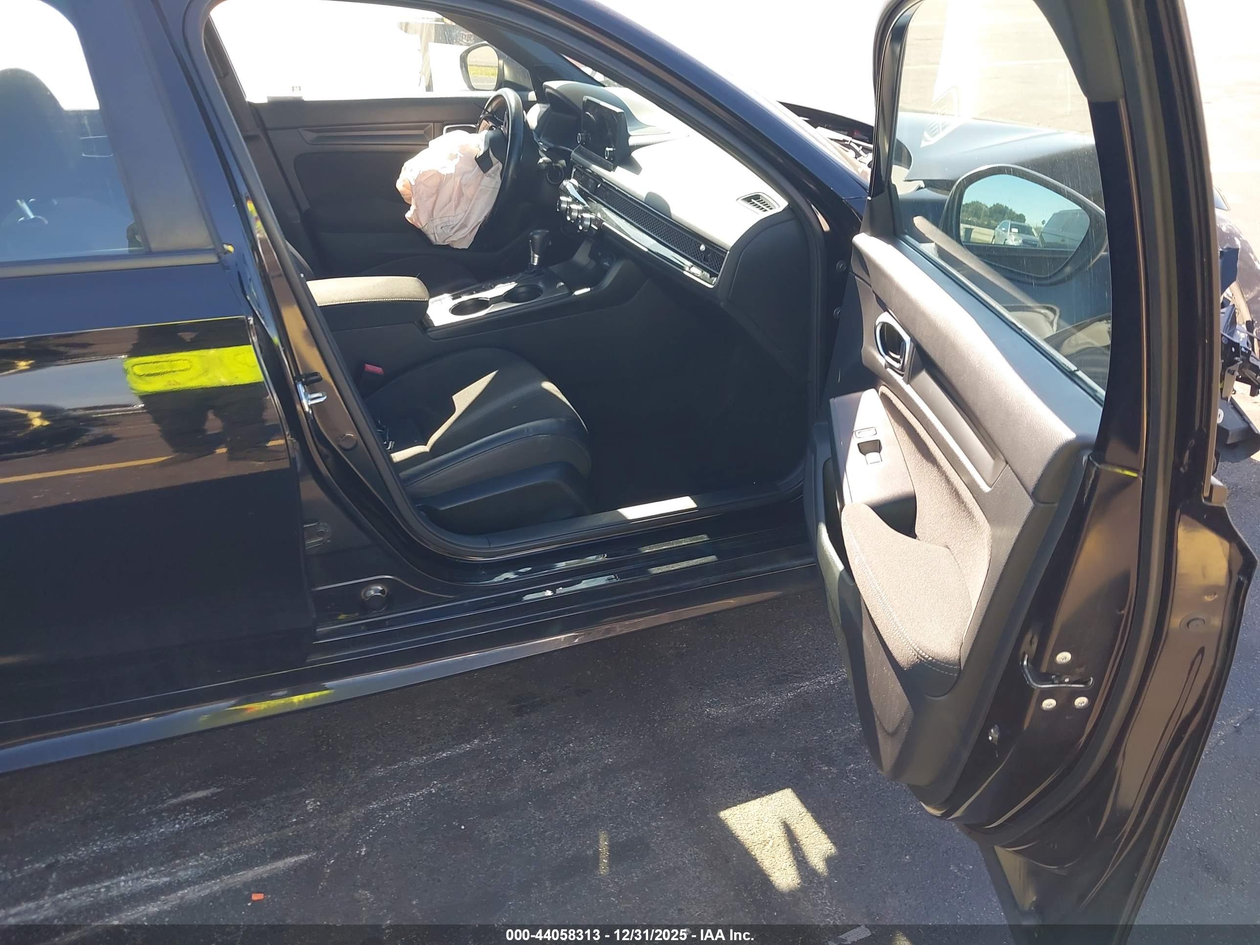 HONDA CIVIC image 5