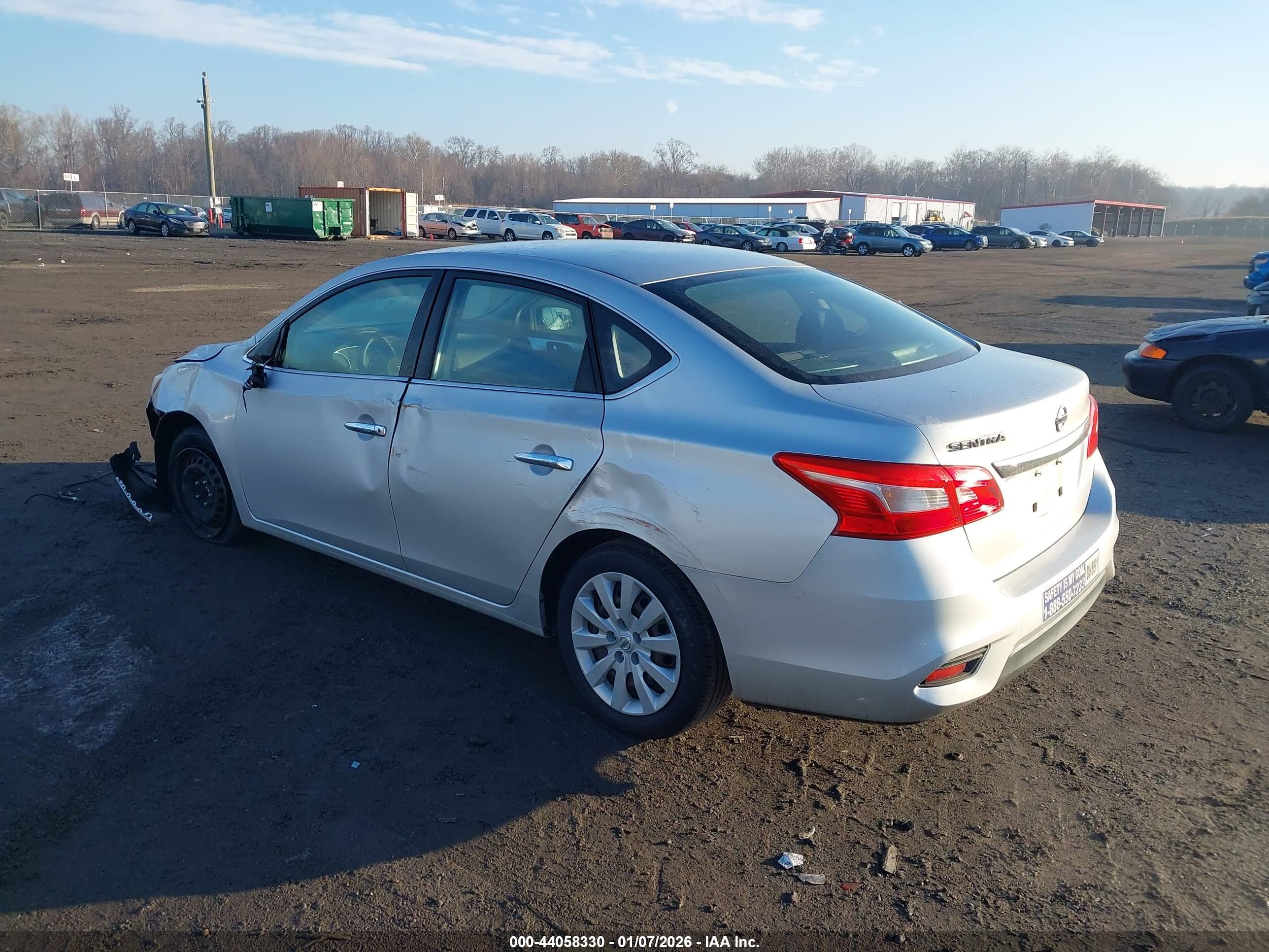 NISSAN SENTRA image 3