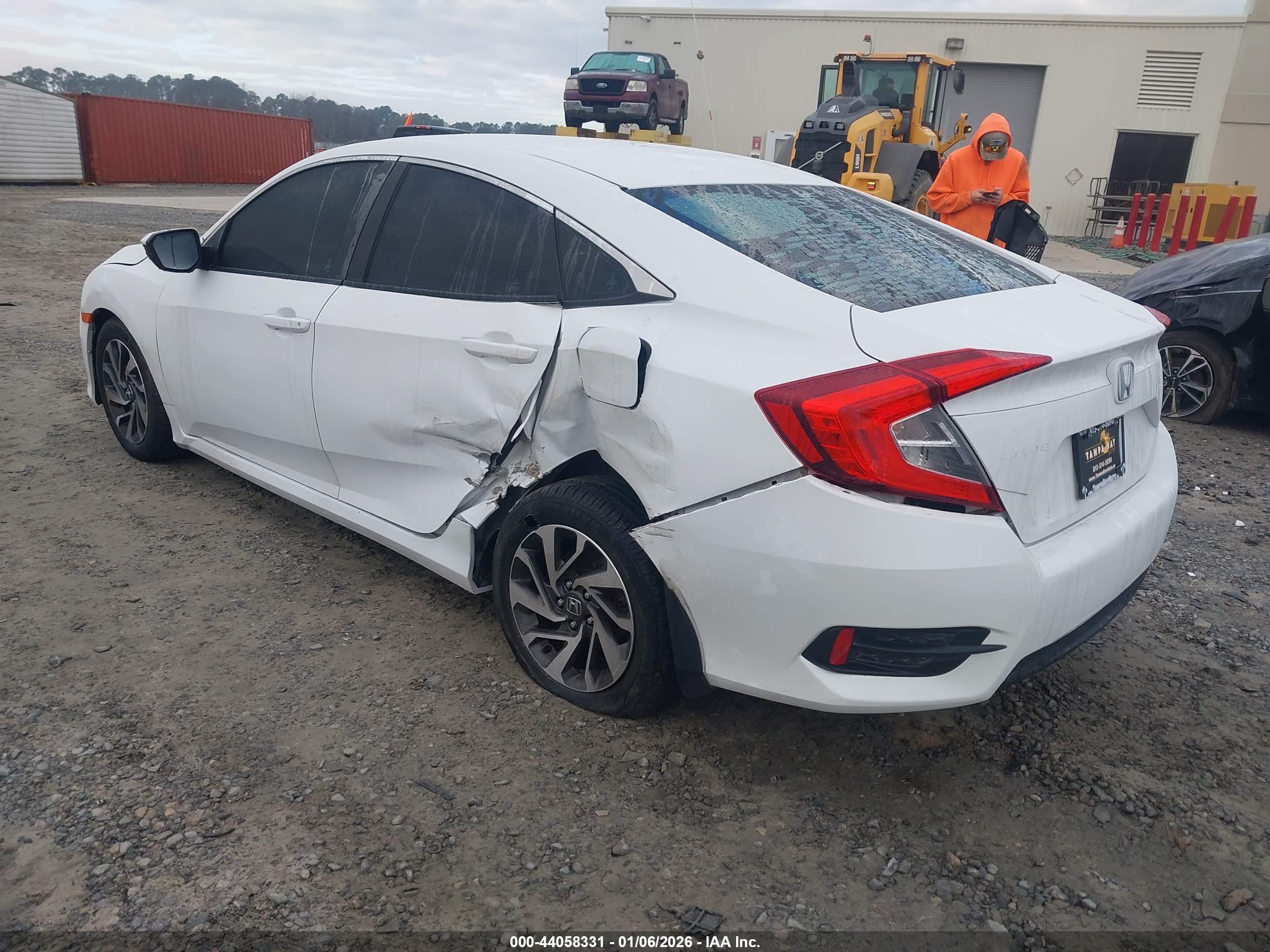 HONDA CIVIC image 3