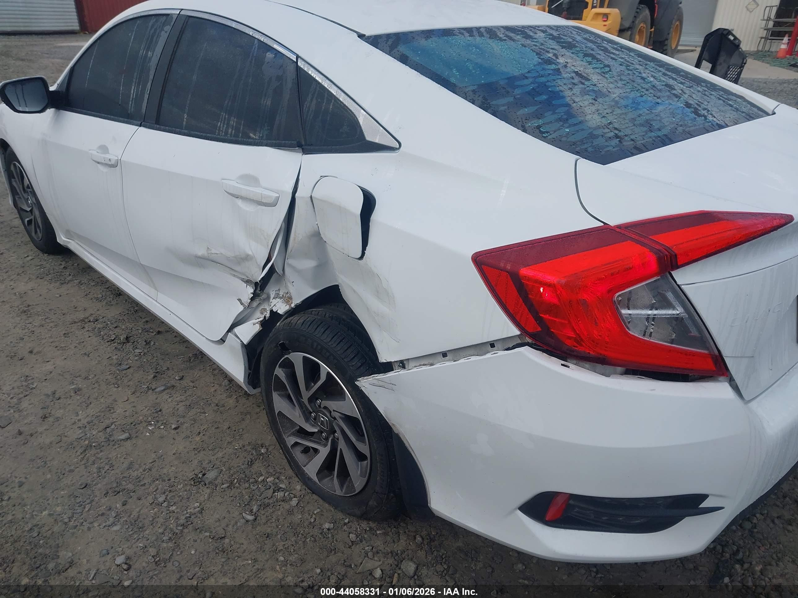 HONDA CIVIC image 6