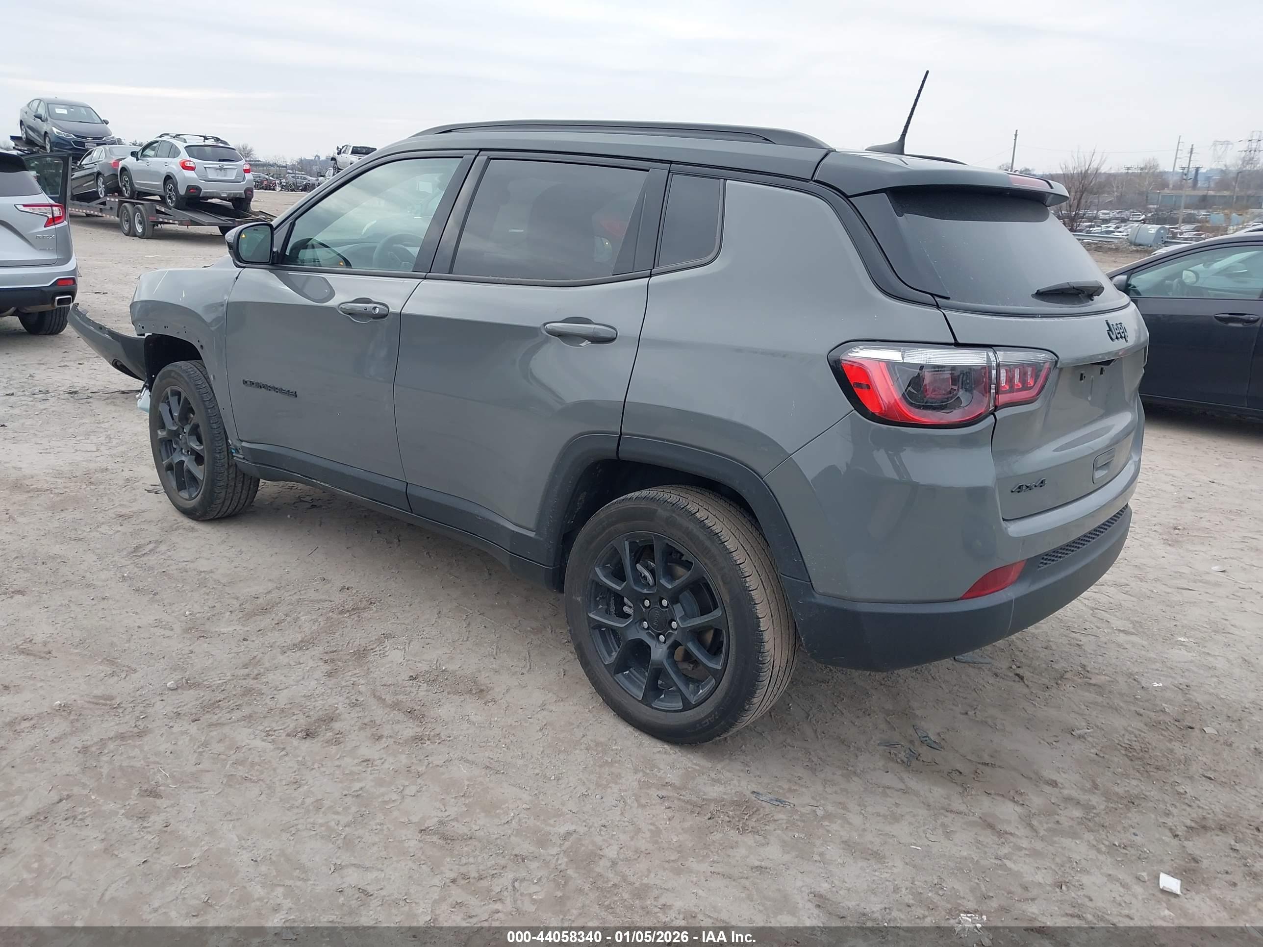 JEEP COMPASS image 3