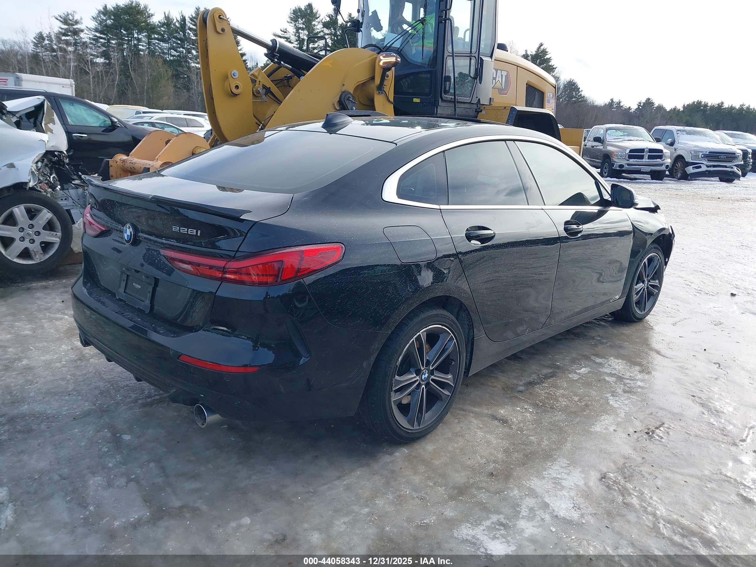 BMW 228I image 4