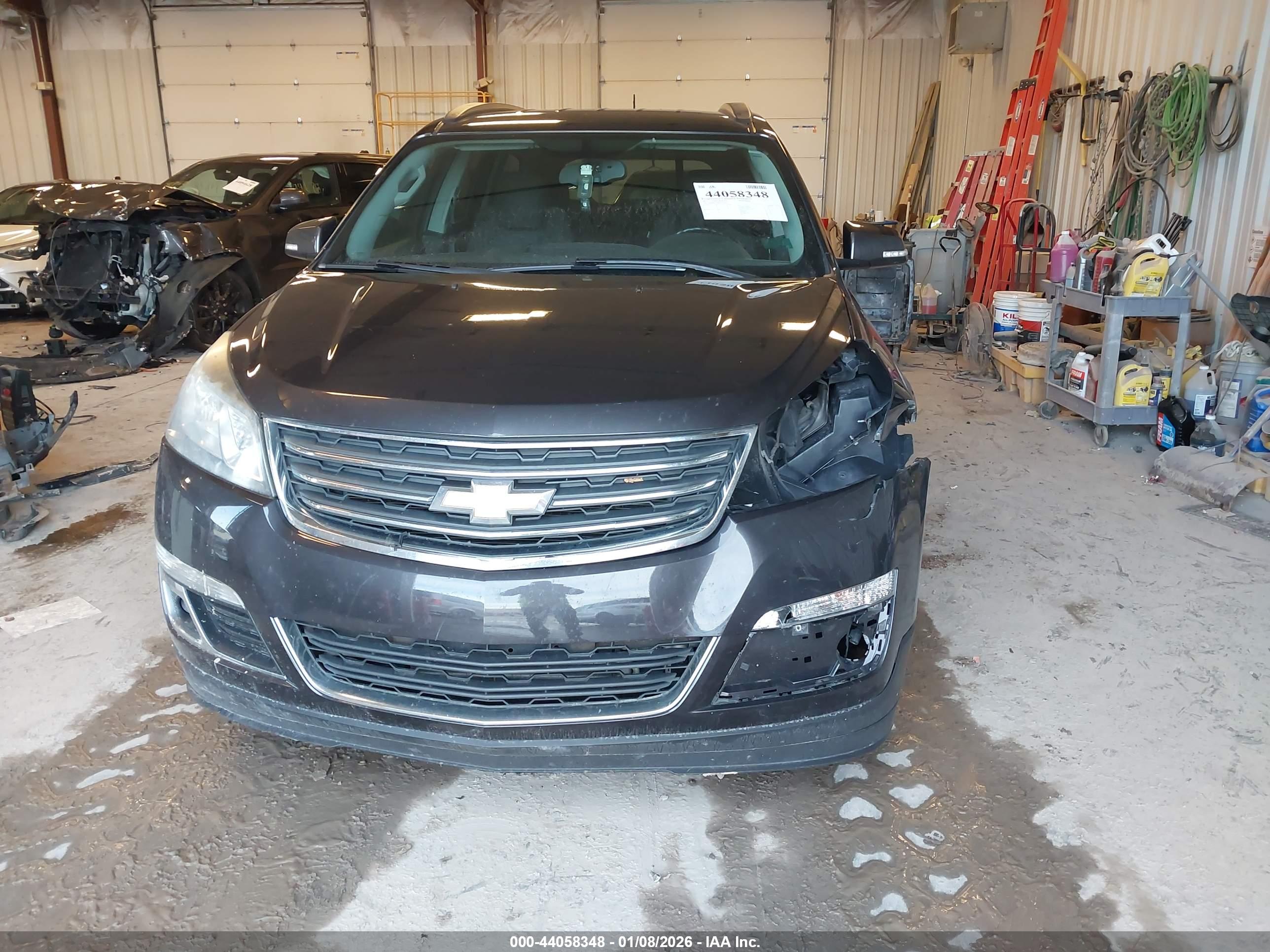 CHEVROLET TRAVERSE image 6