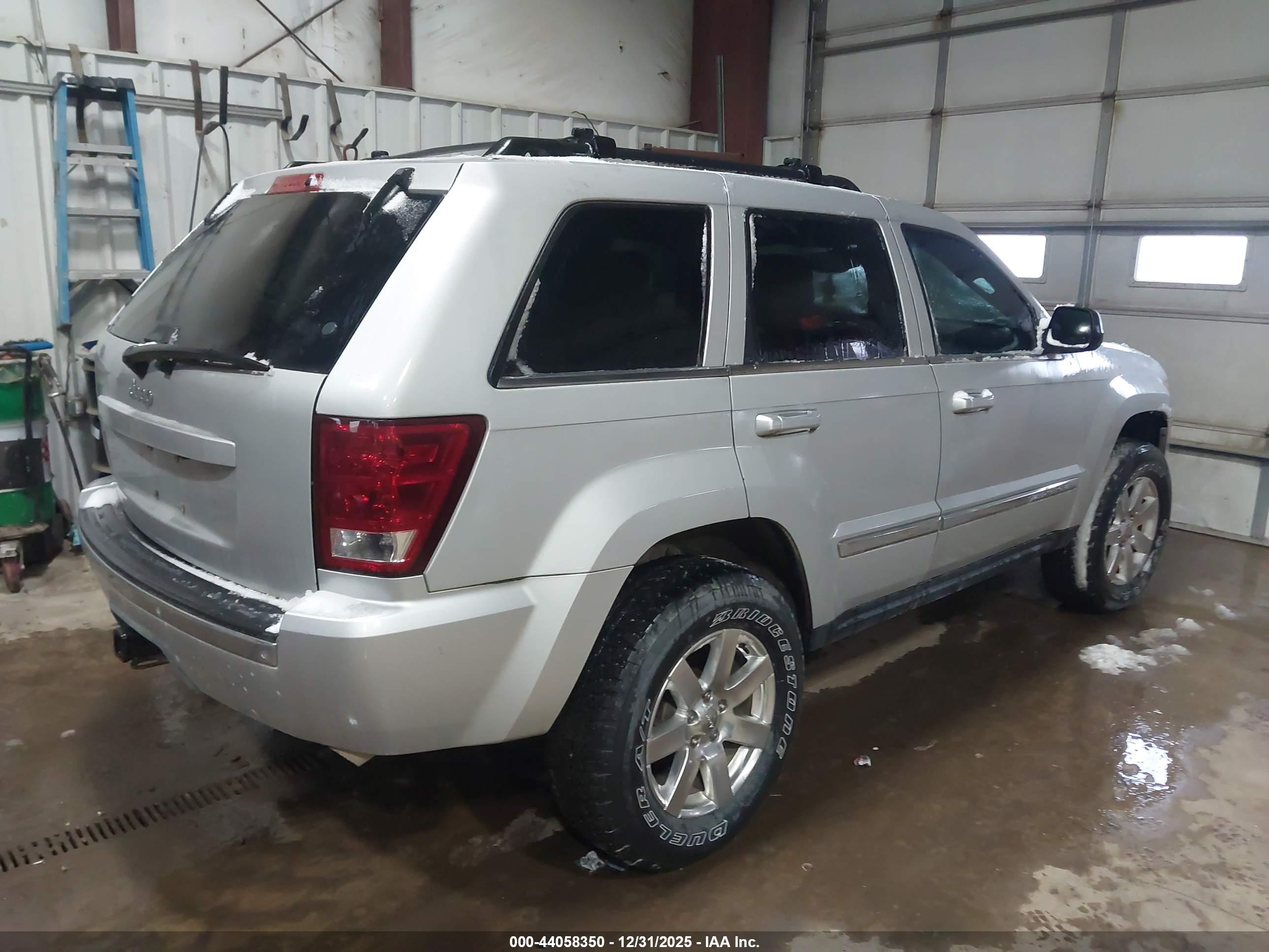 JEEP GRAND image 4