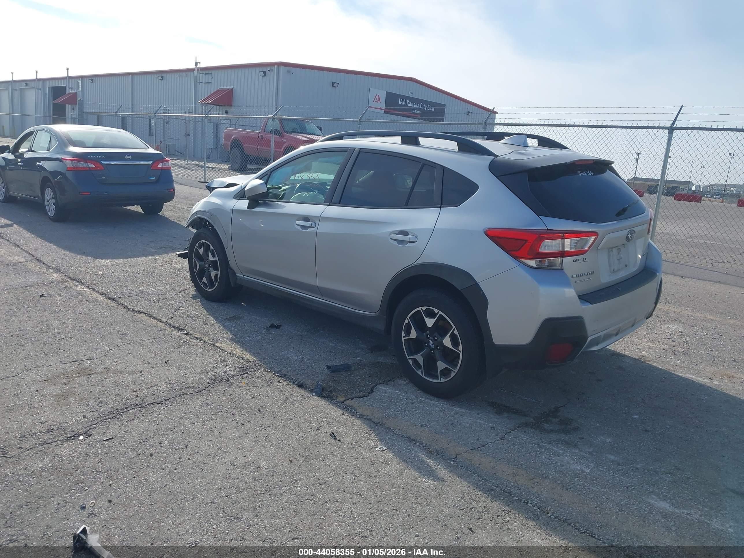 SUBARU CROSSTREK image 3