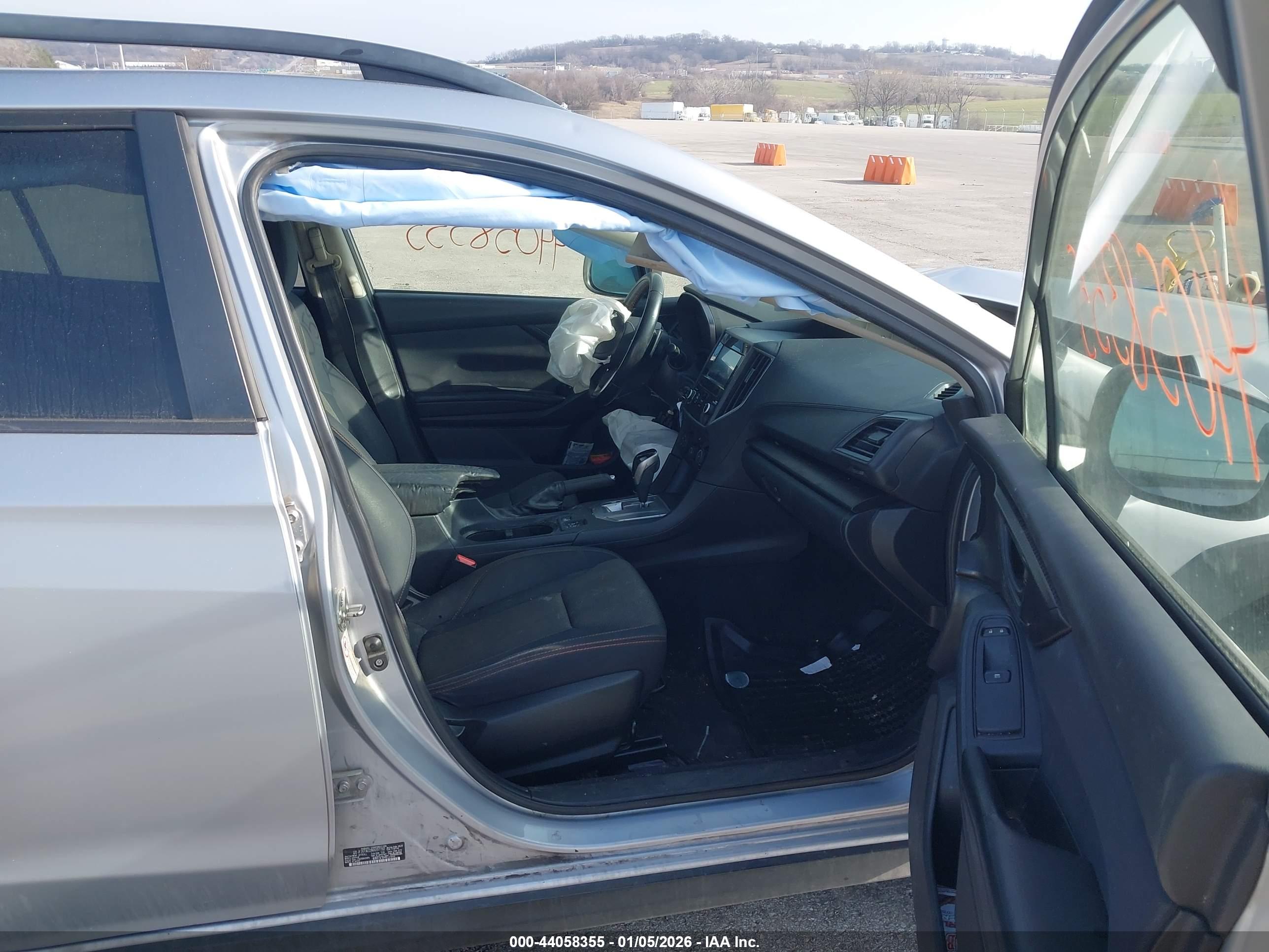 SUBARU CROSSTREK image 5