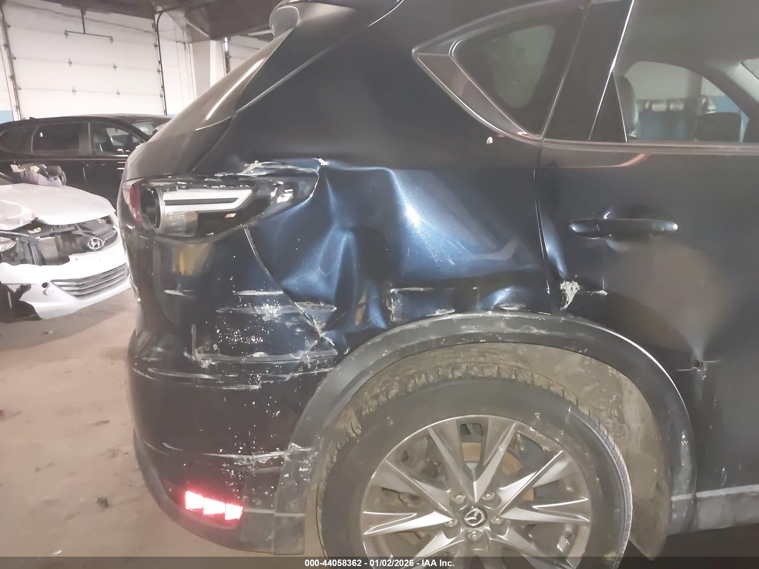 MAZDA CX-5 image 6