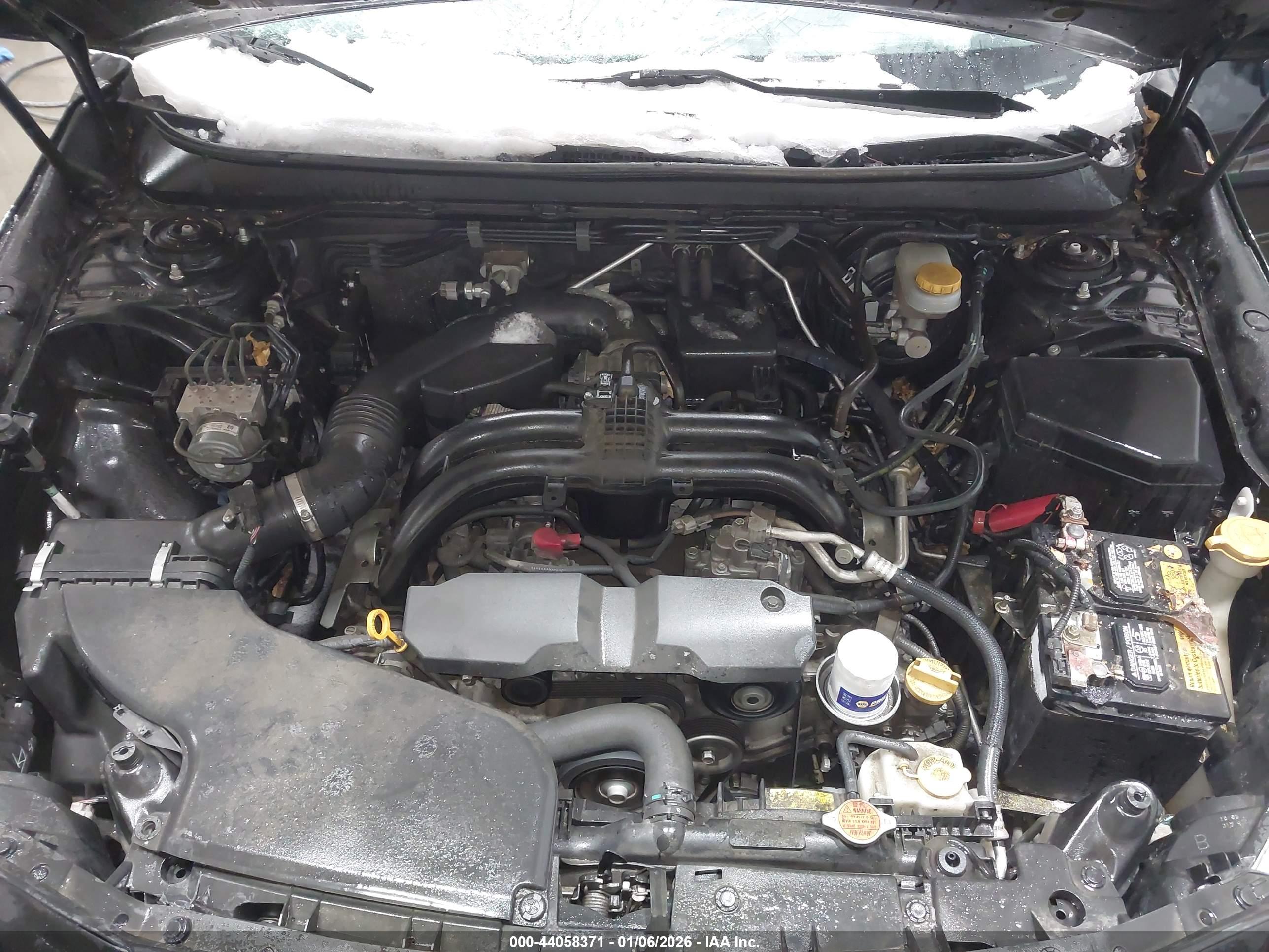 SUBARU OUTBACK image 10