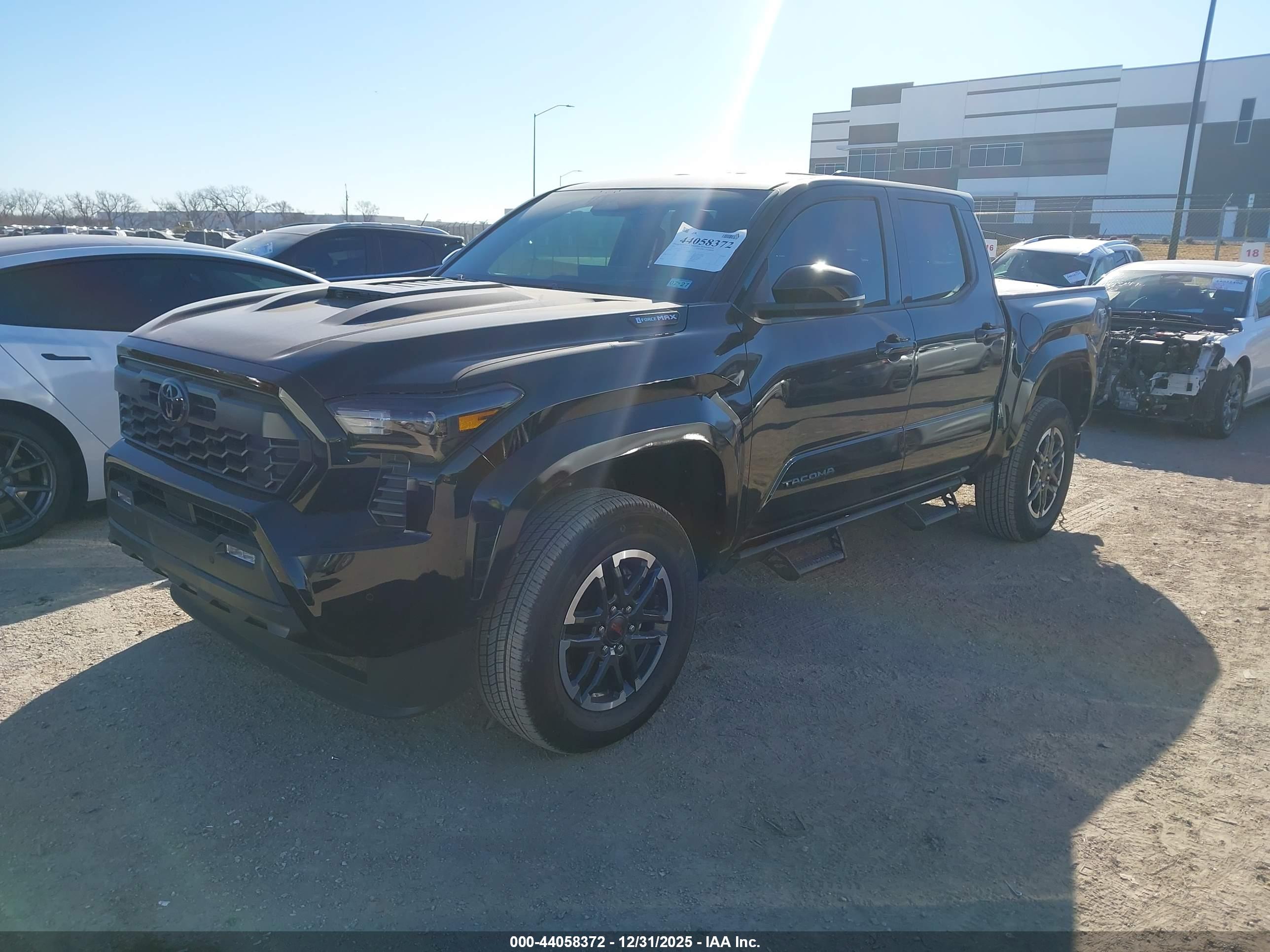 TOYOTA TACOMA image 2