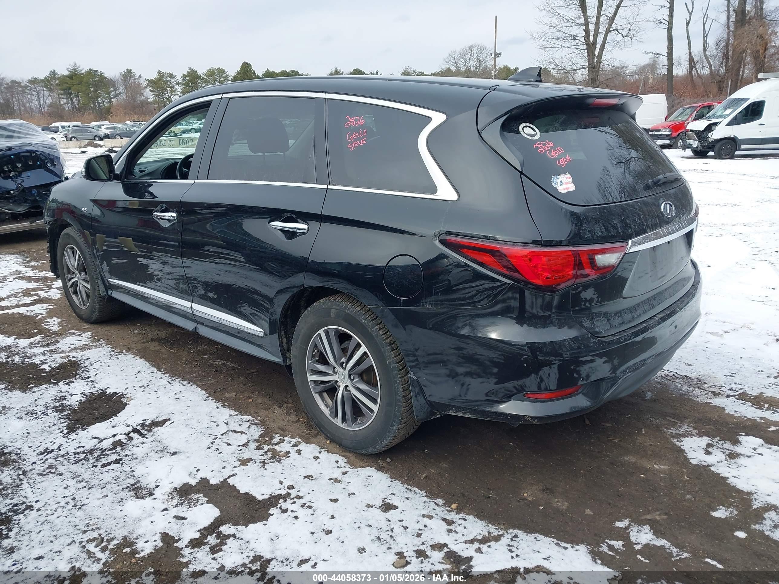 INFINITI QX60 image 3