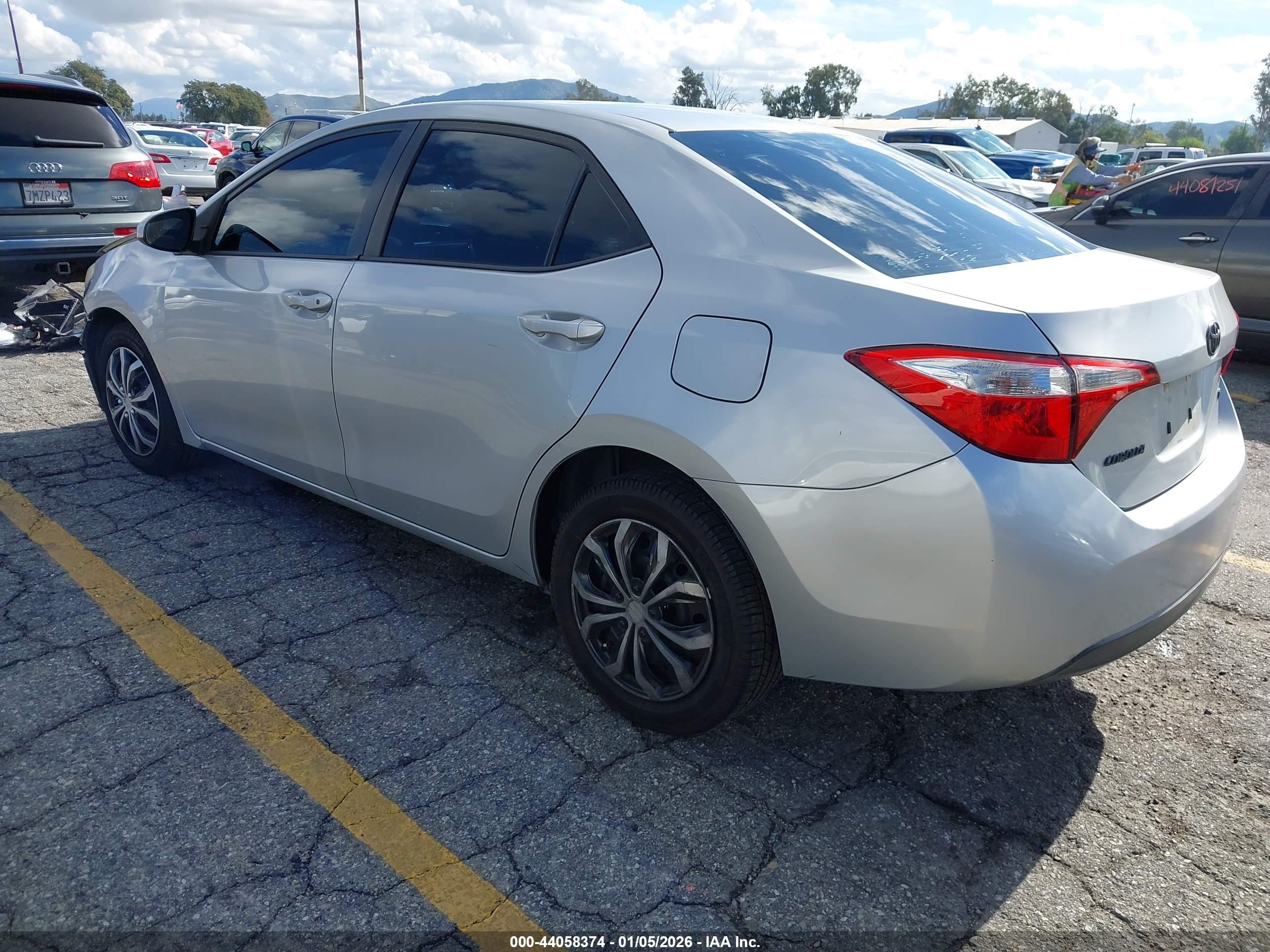 TOYOTA COROLLA image 3