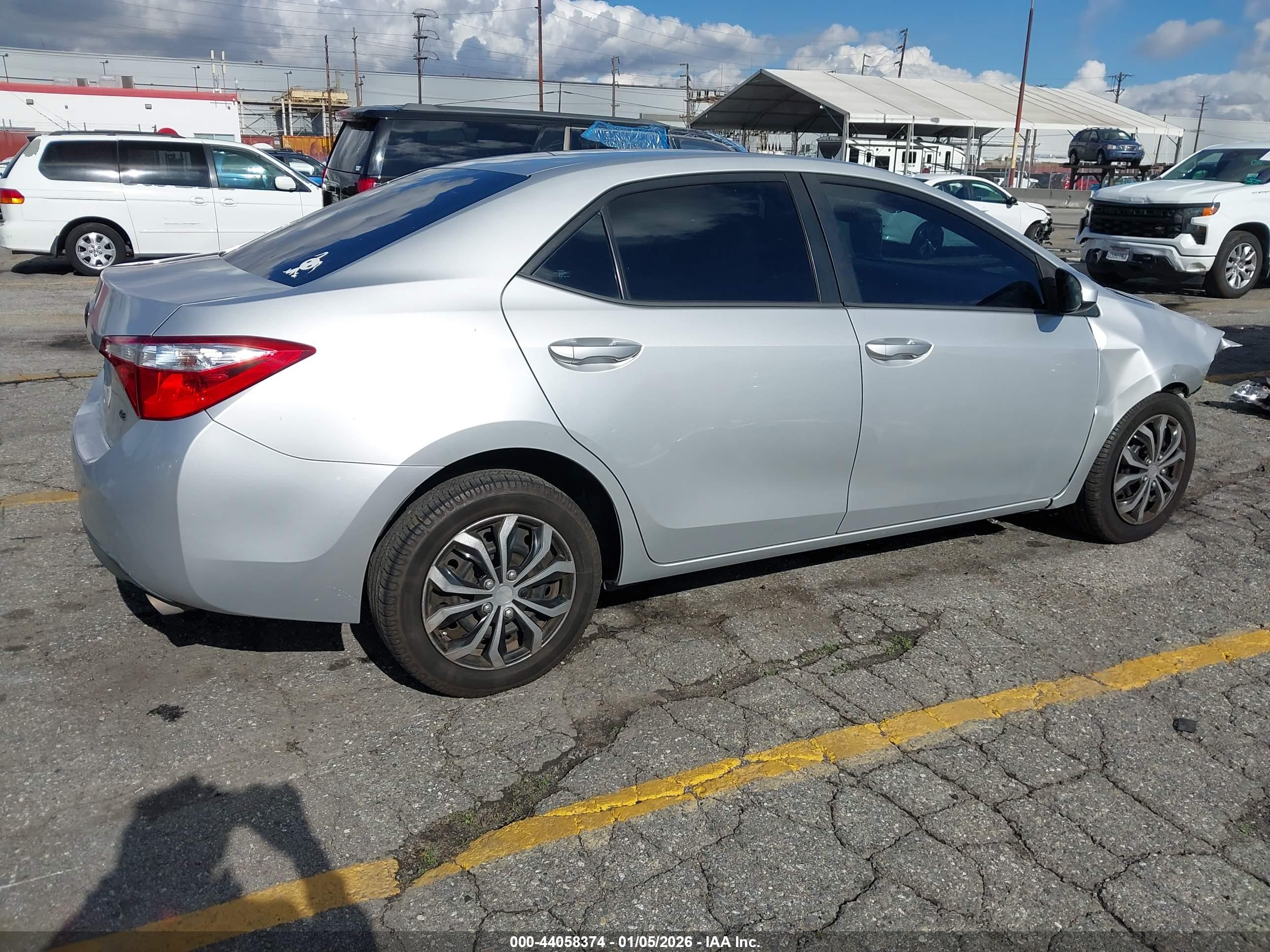 TOYOTA COROLLA image 4