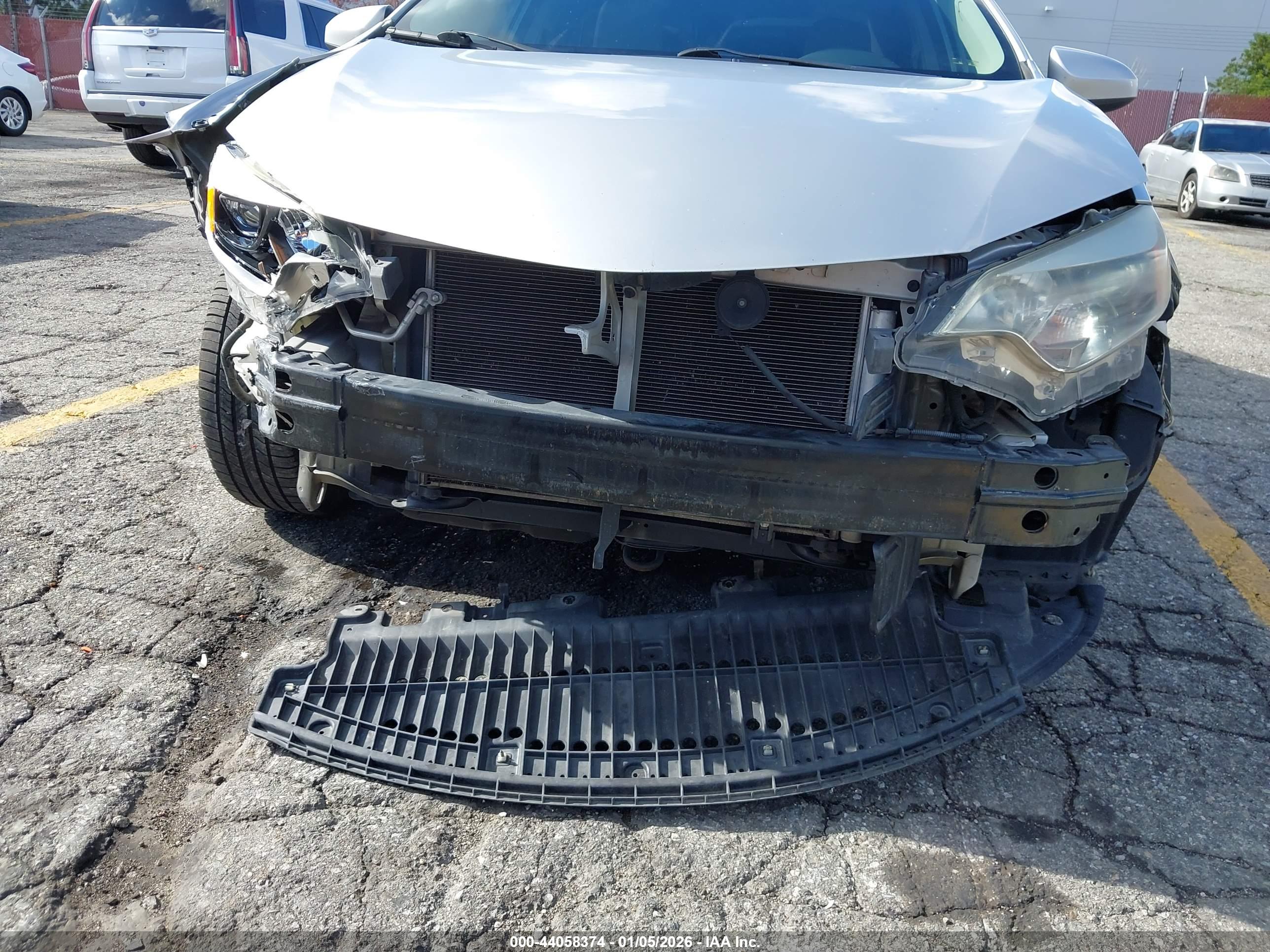 TOYOTA COROLLA image 6