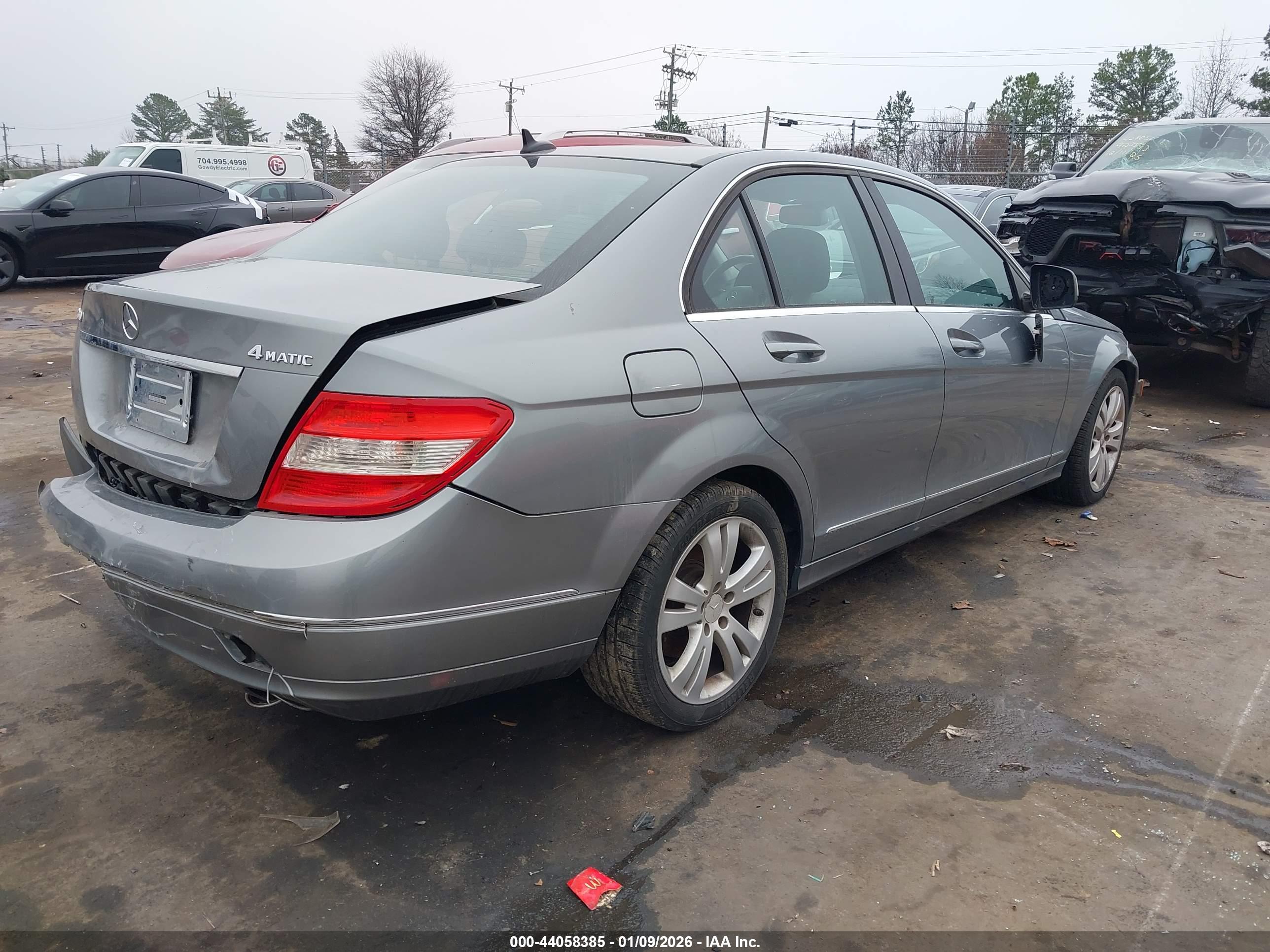 MERCEDES-BENZ C image 4