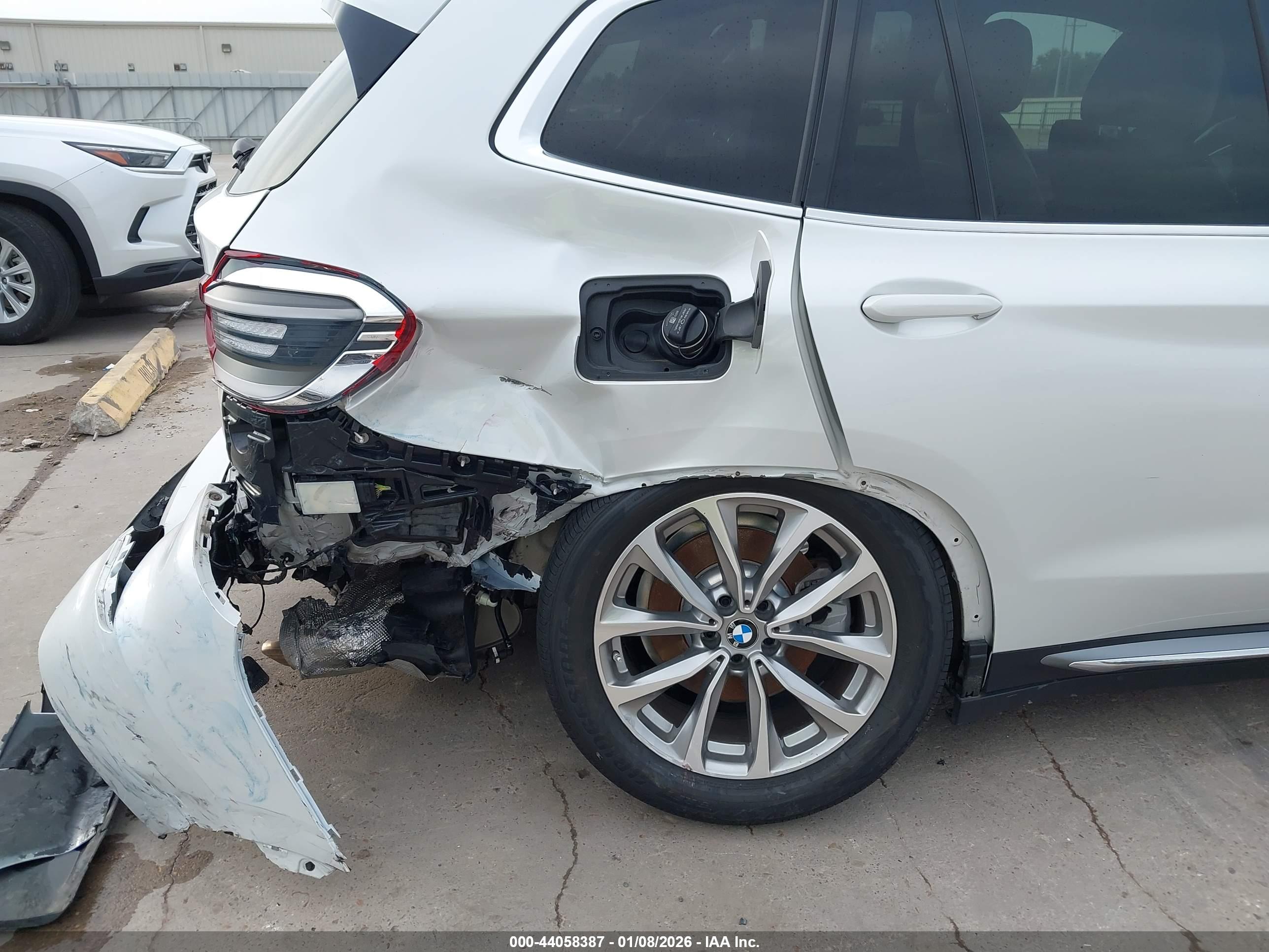 BMW X3 image 6