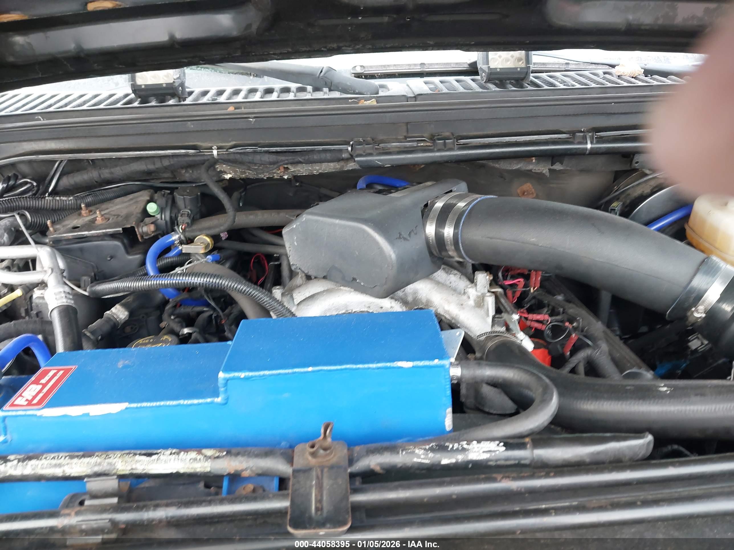 FORD EXCURSION image 10