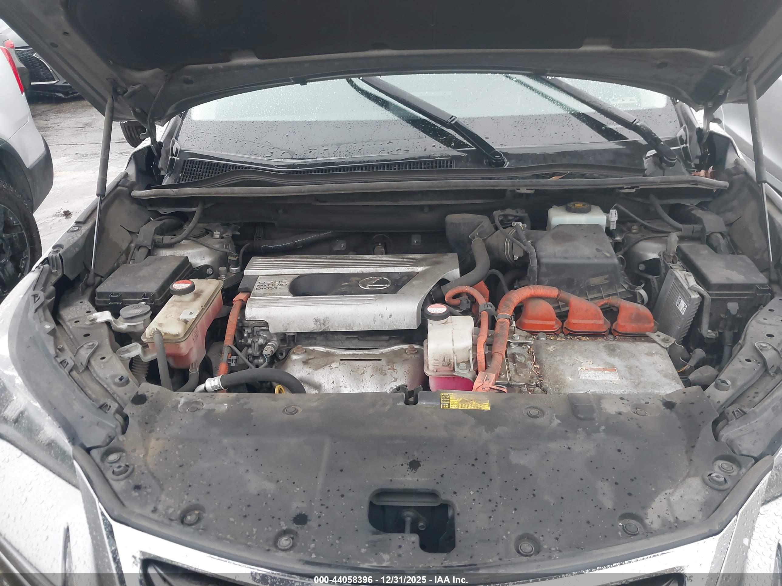 LEXUS NX image 10