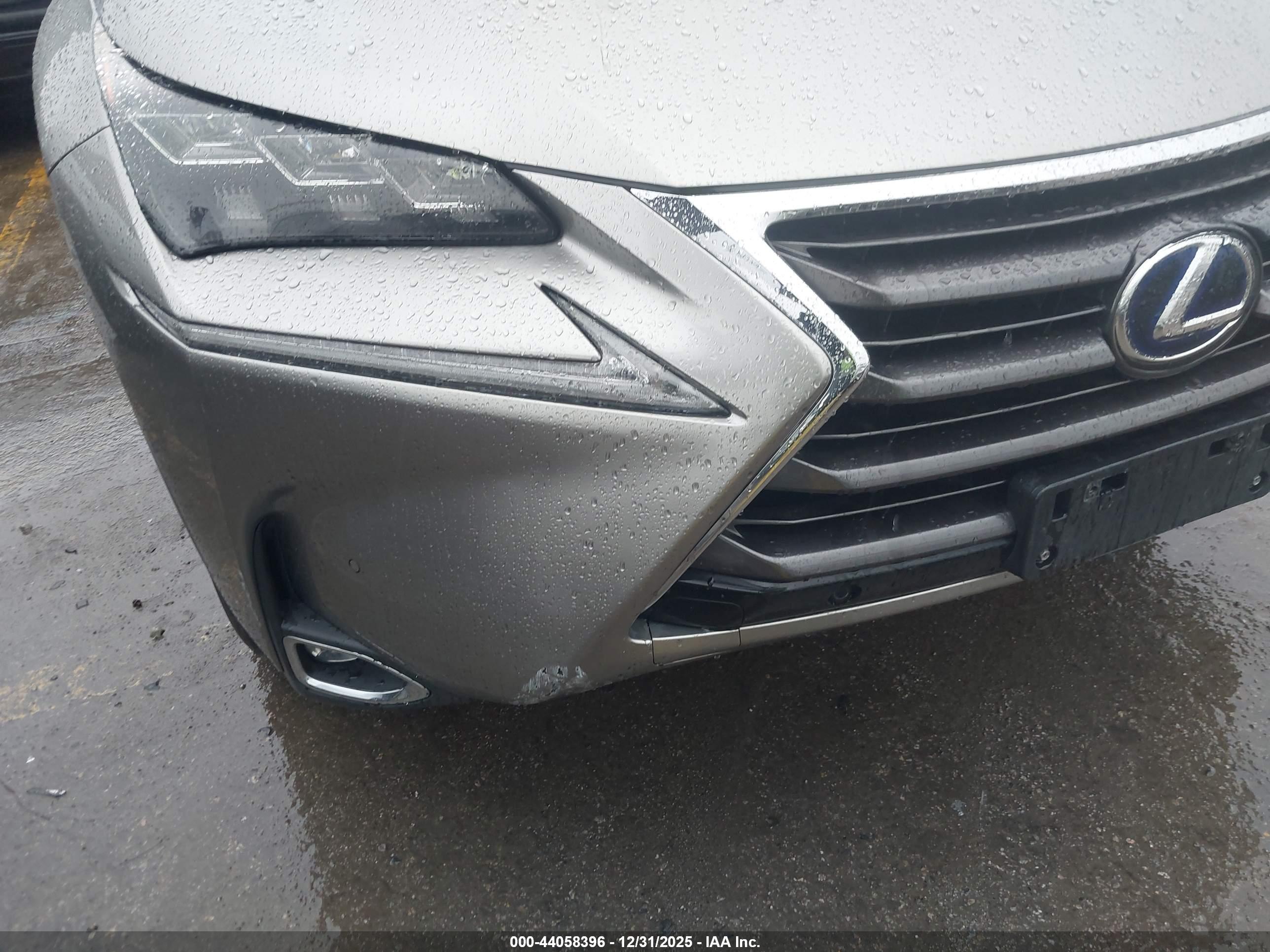 LEXUS NX image 6