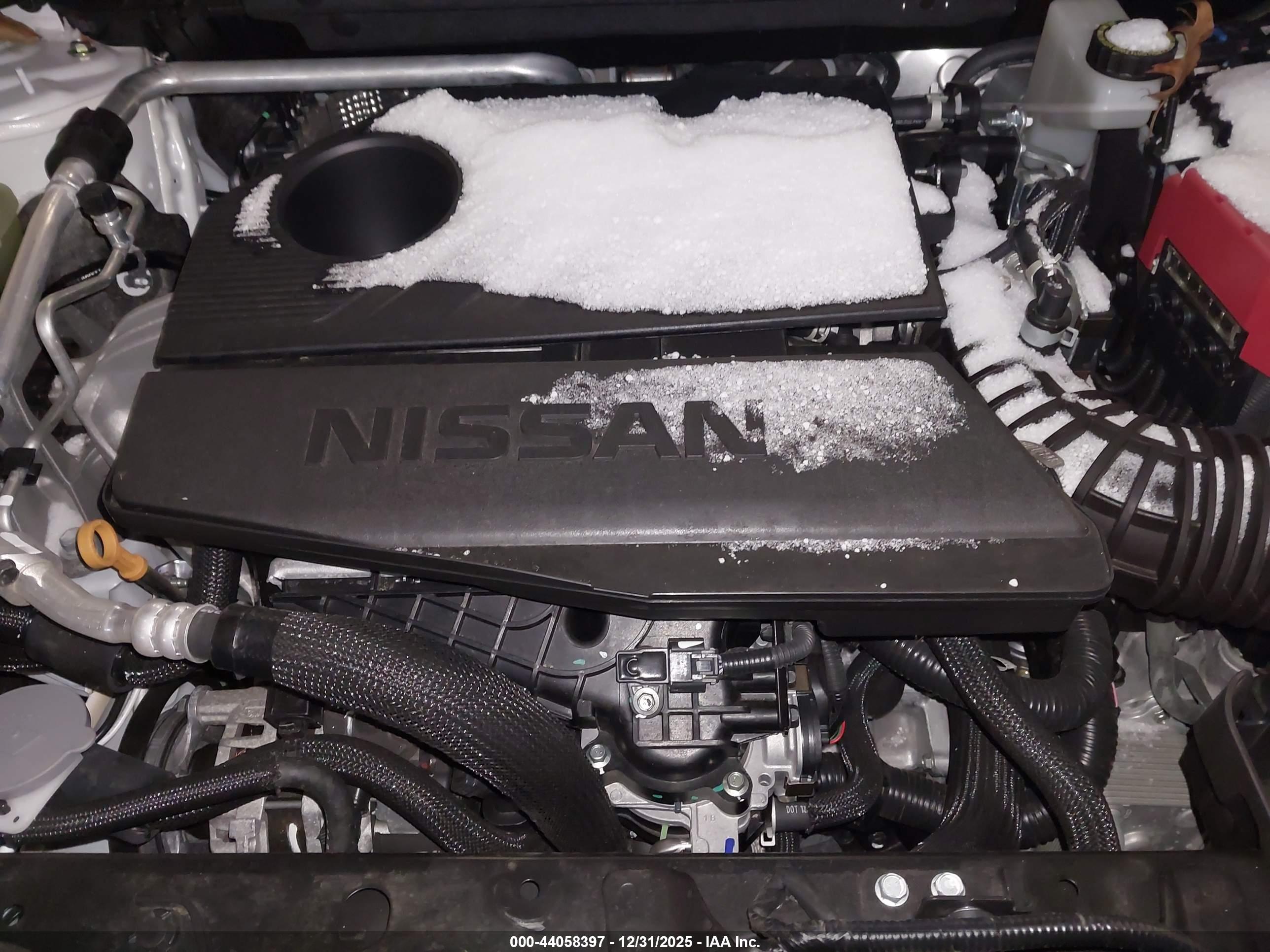 NISSAN ROGUE image 10