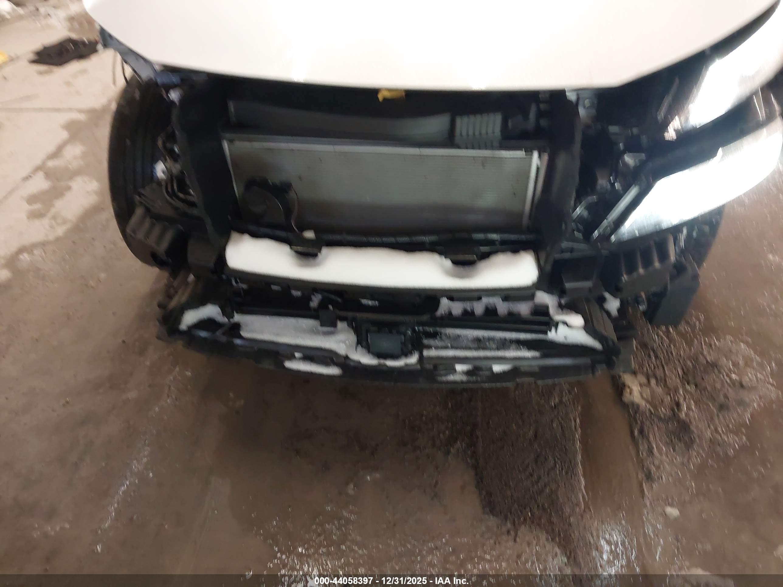 NISSAN ROGUE image 6