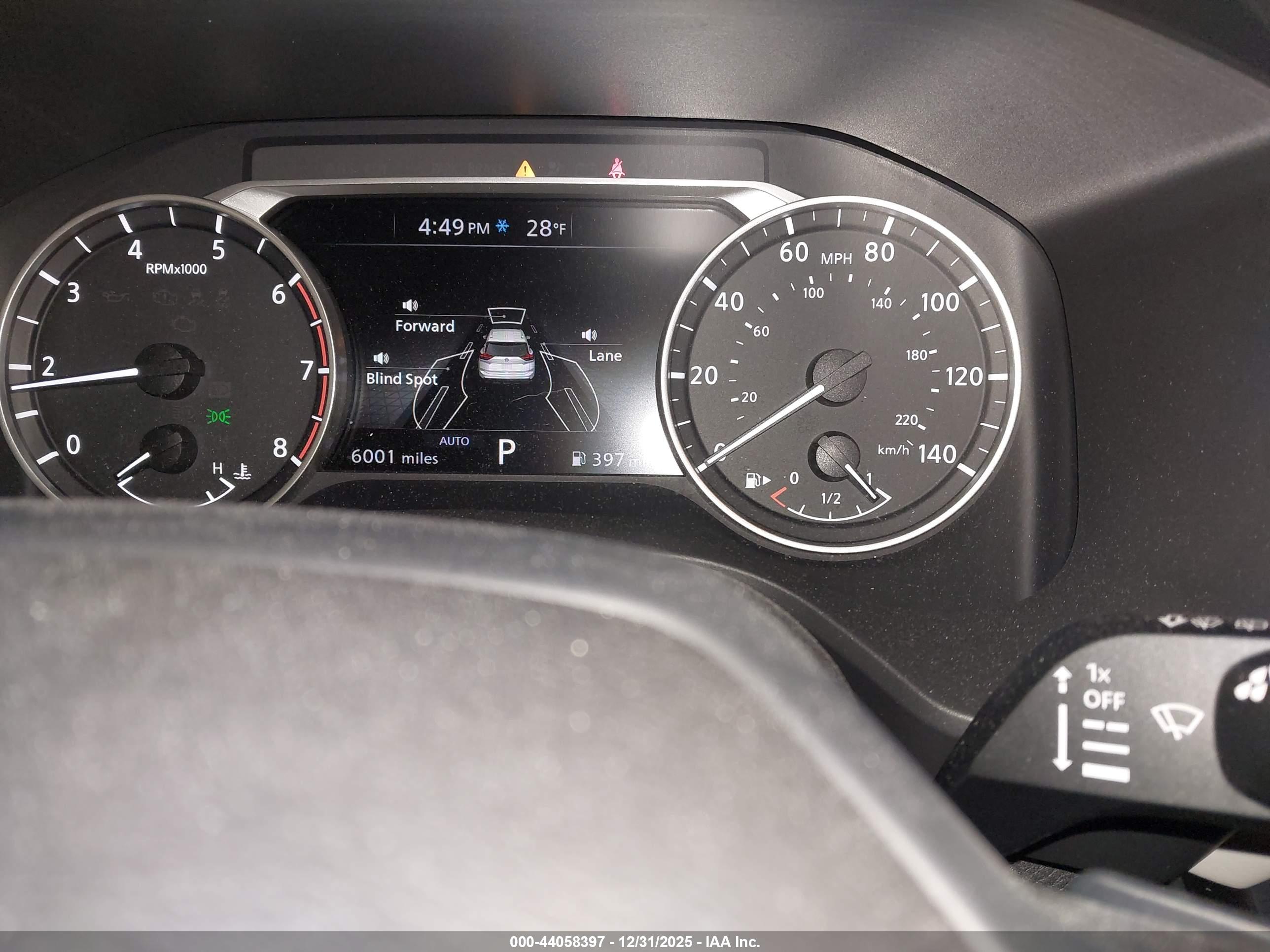 NISSAN ROGUE image 7