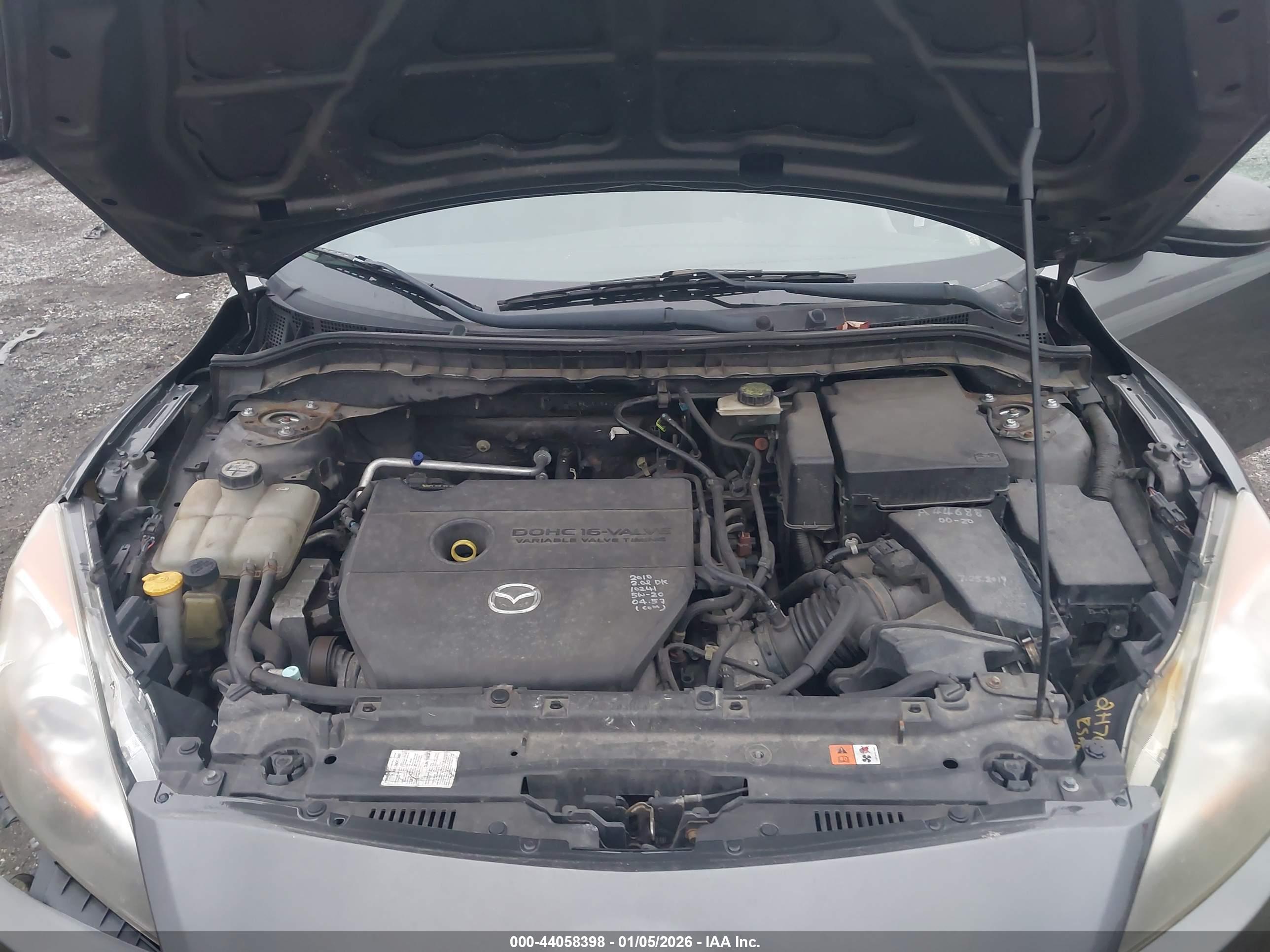 MAZDA MAZDA3 image 10