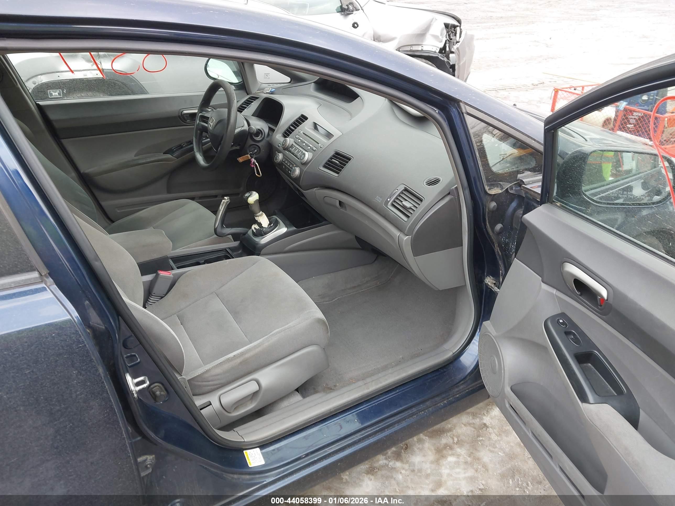 HONDA CIVIC image 5