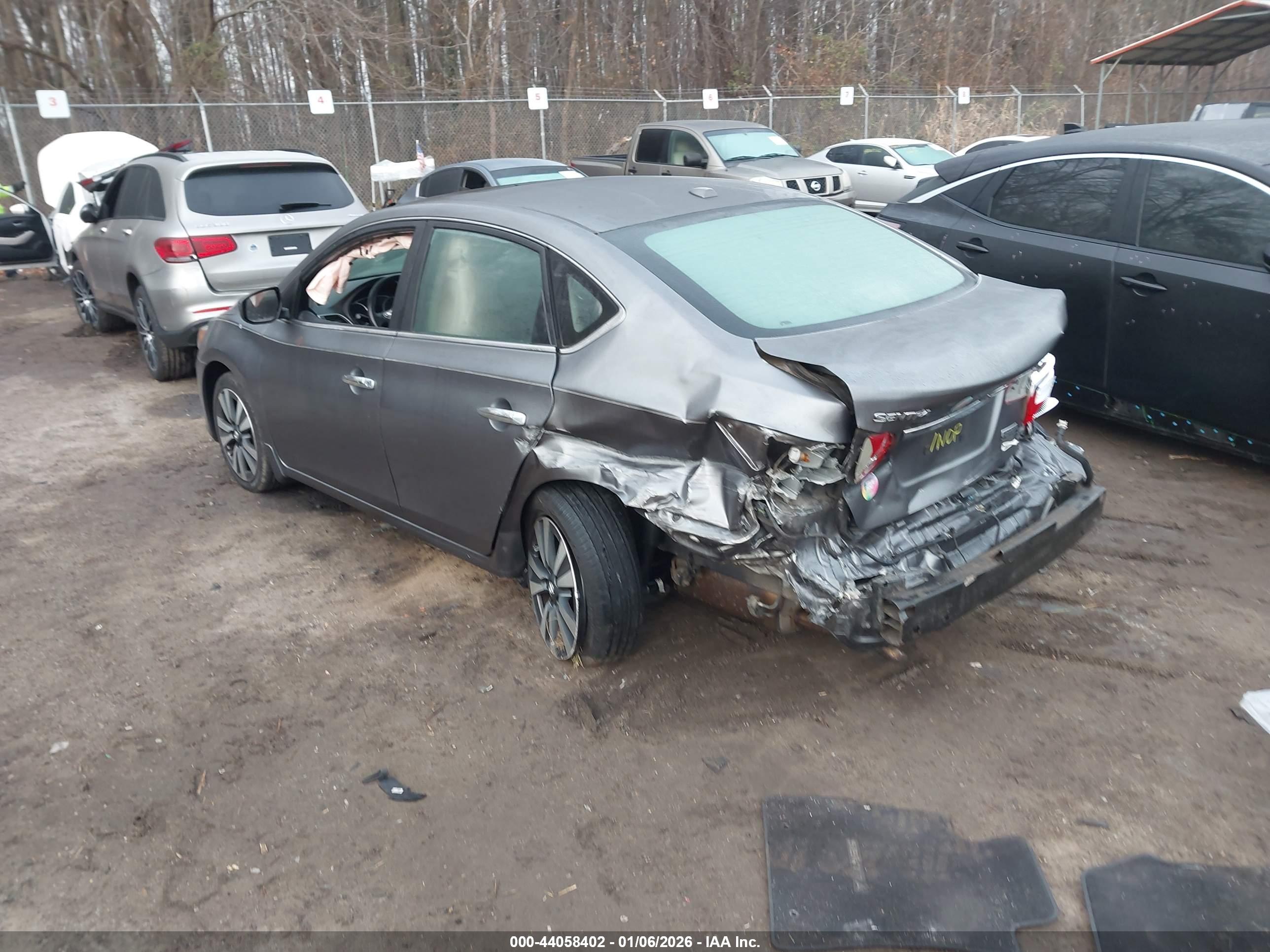 NISSAN SENTRA image 3