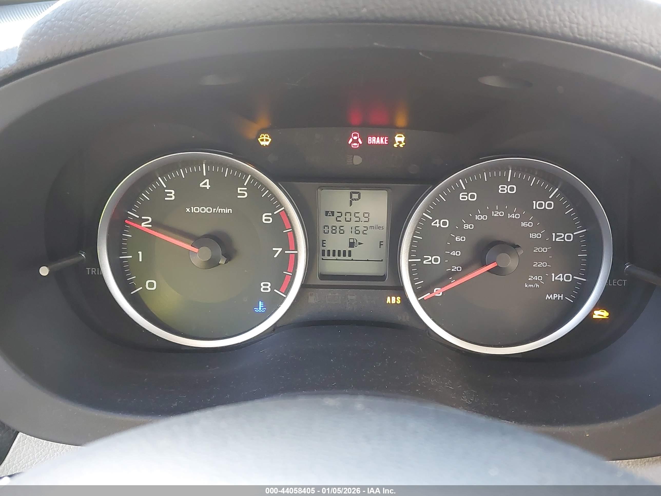 SUBARU FORESTER image 7