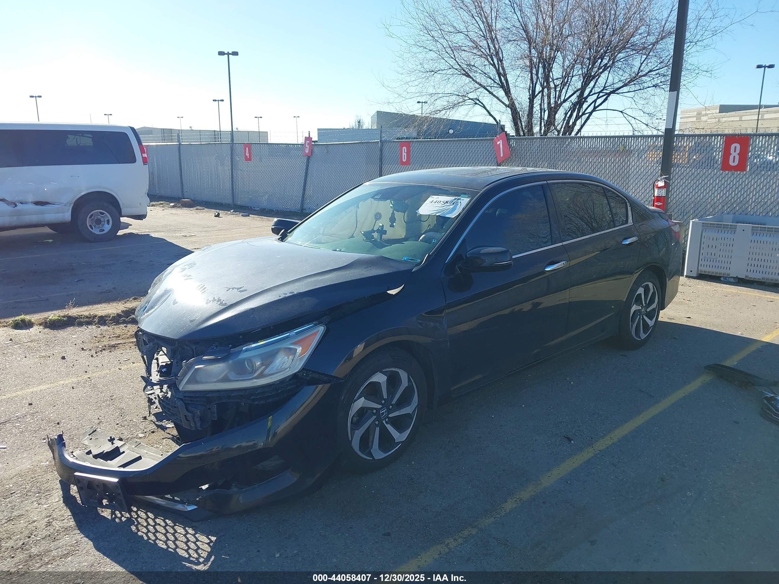 HONDA ACCORD image 2