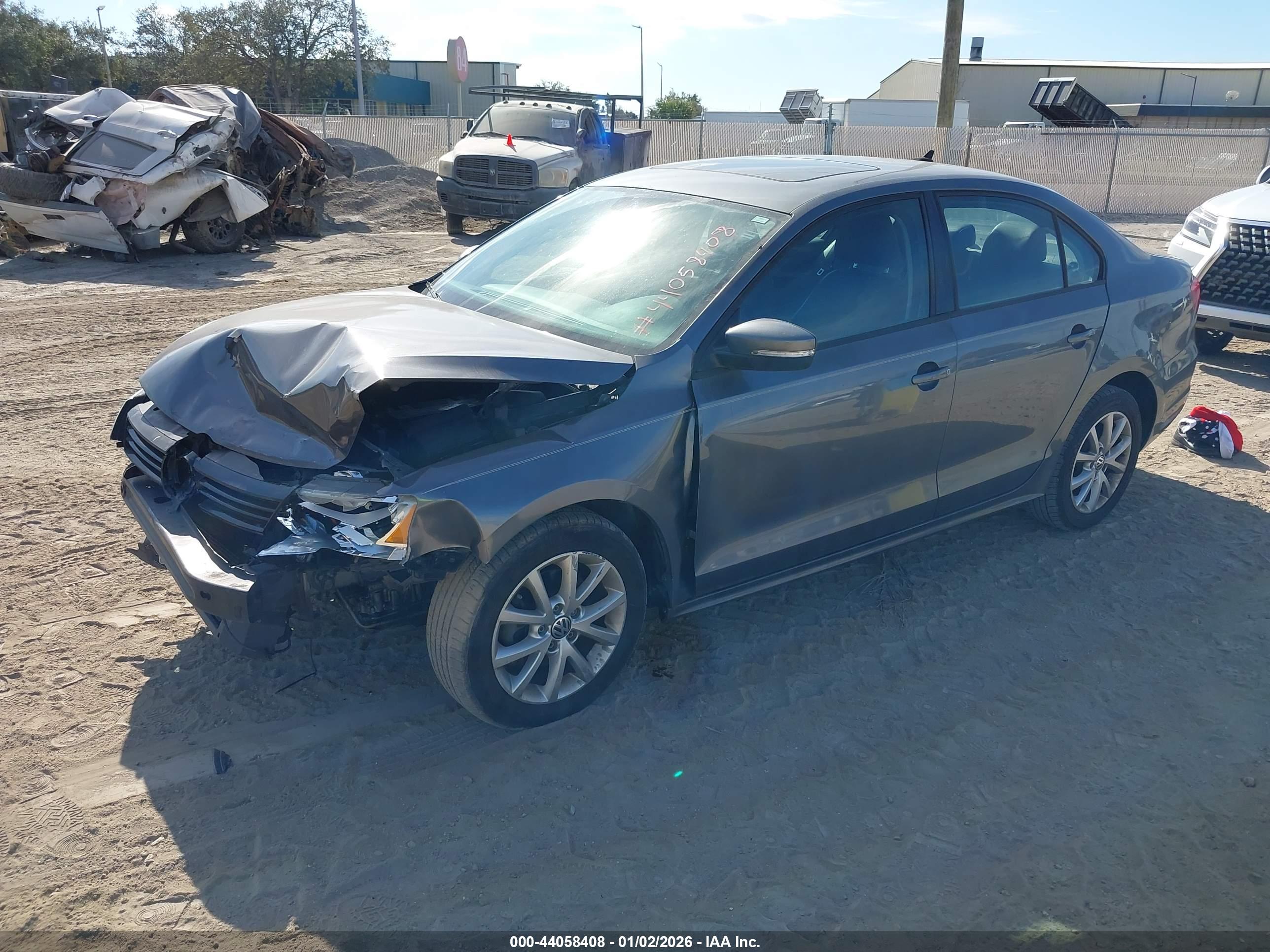 VOLKSWAGEN JETTA image 2