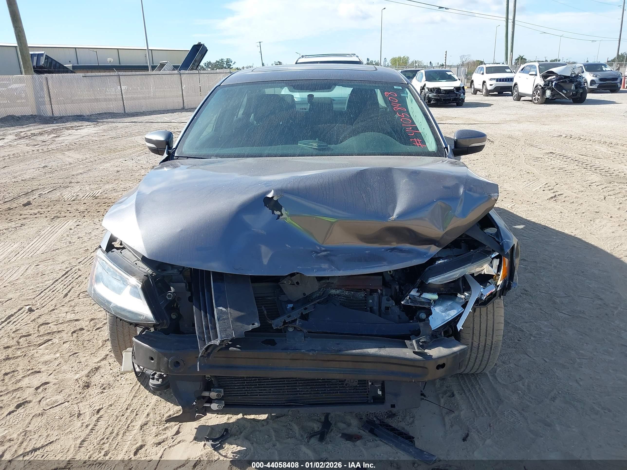 VOLKSWAGEN JETTA image 6