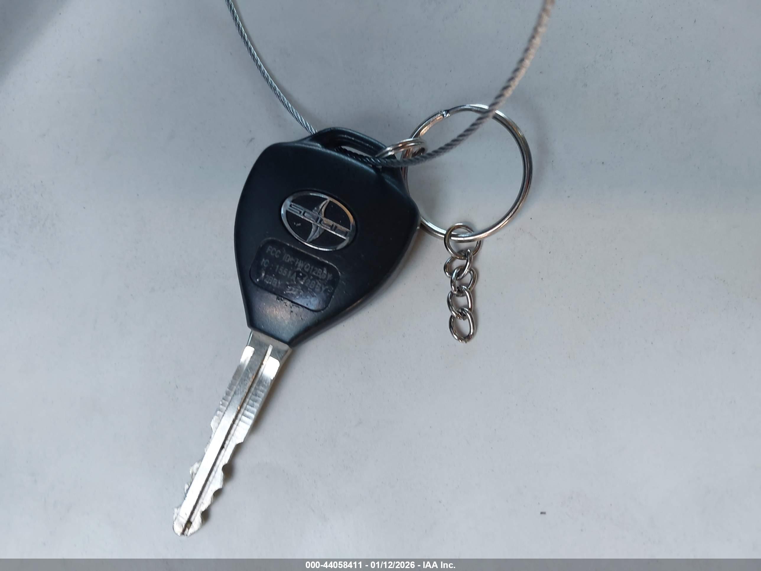 SCION XB image 11