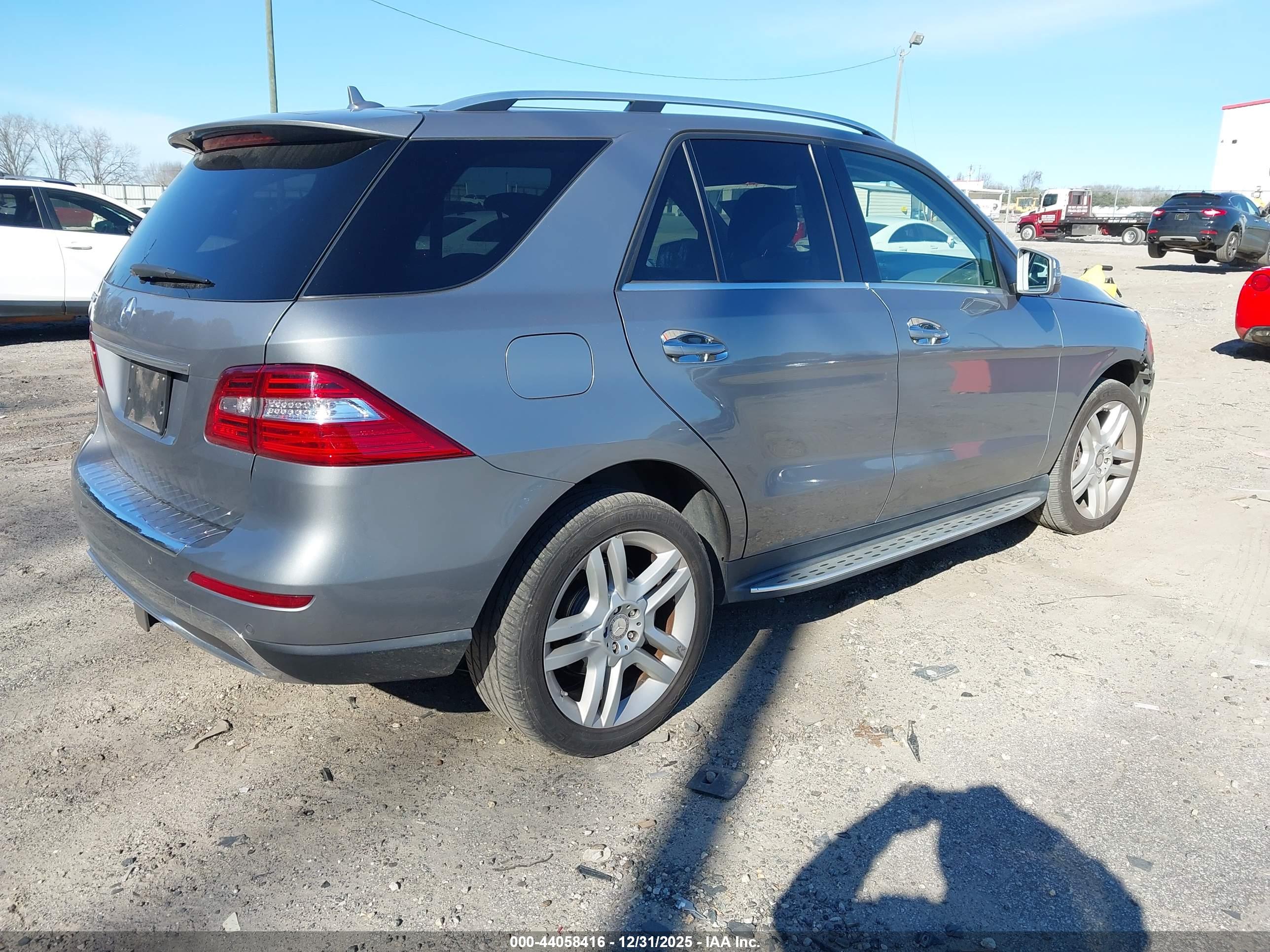 MERCEDES-BENZ ML image 4