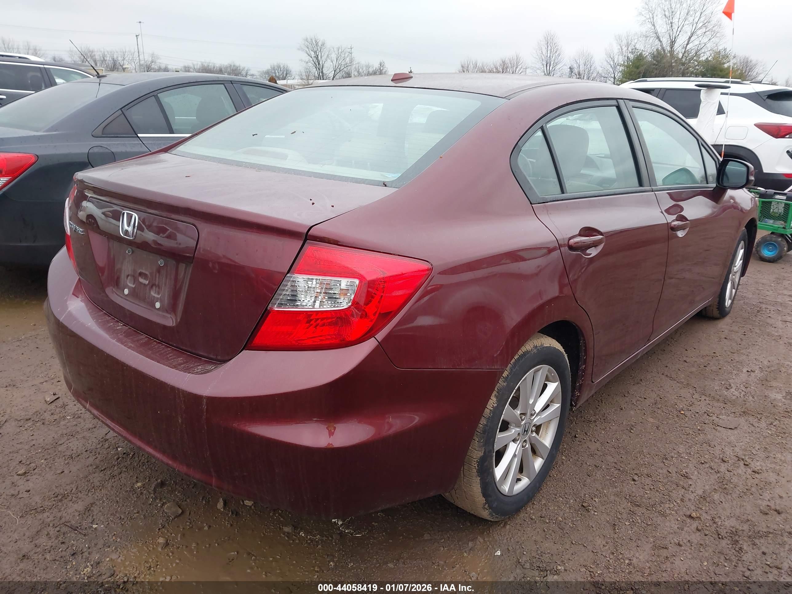 HONDA CIVIC image 4