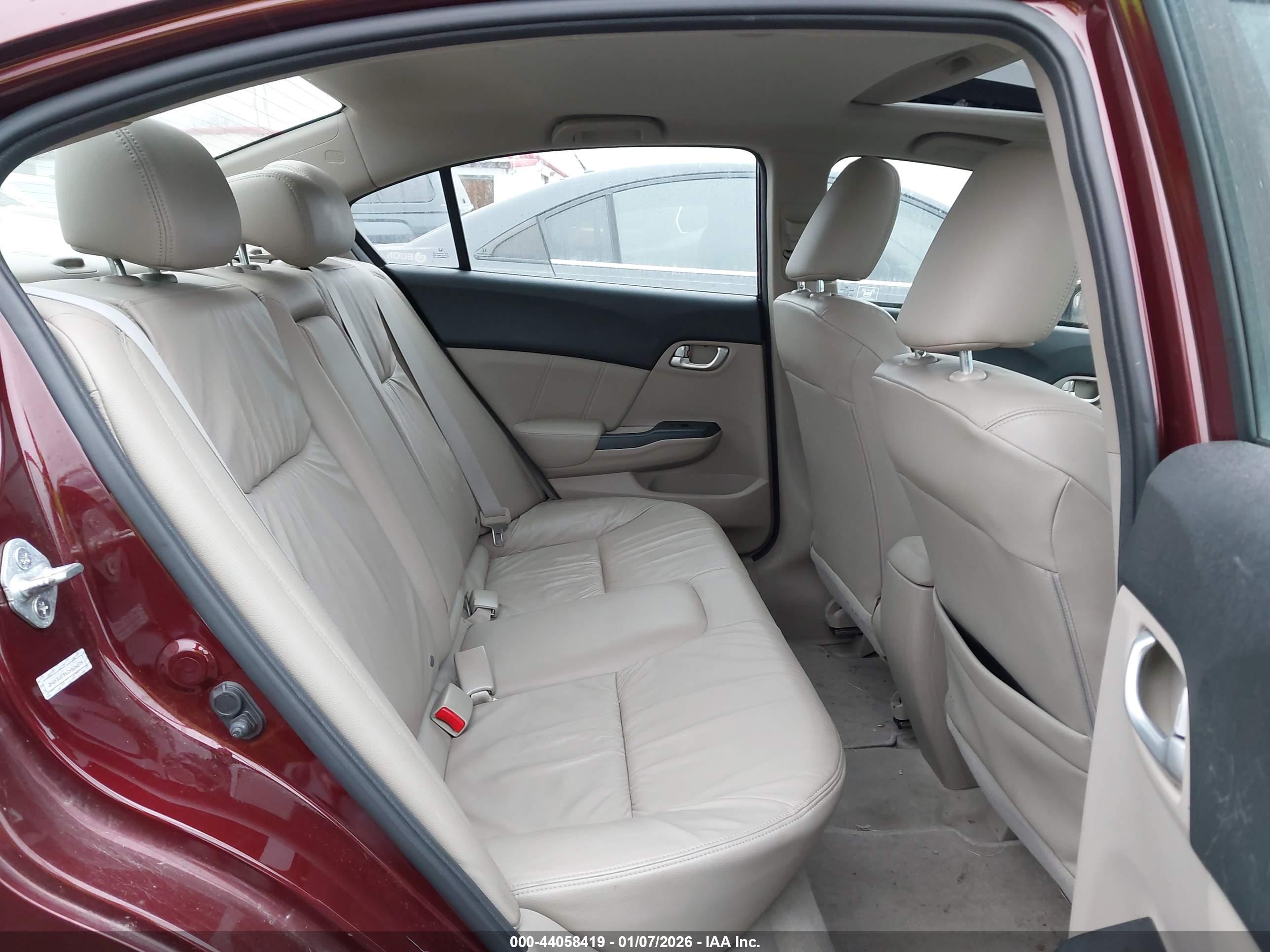 HONDA CIVIC image 8