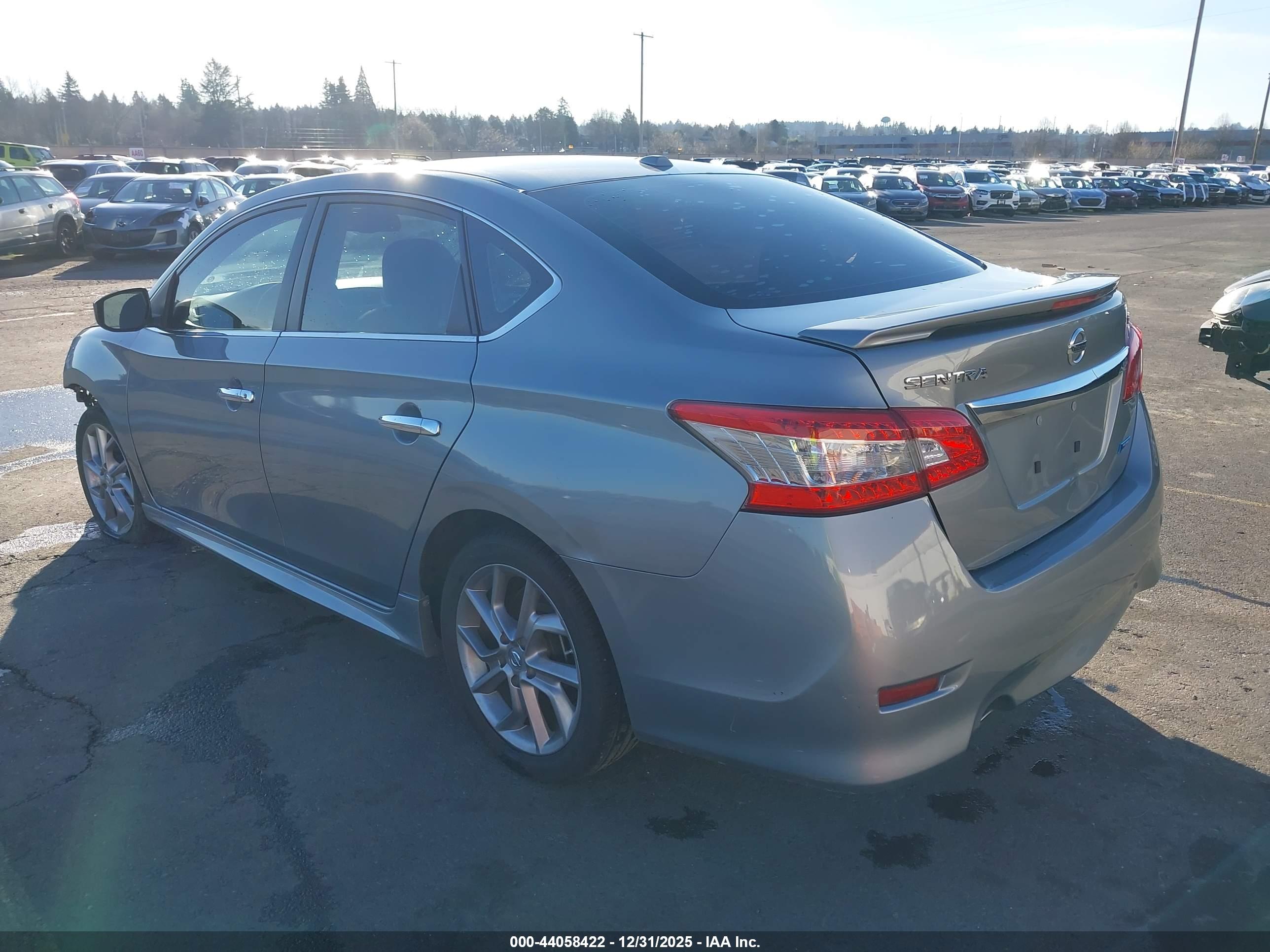 NISSAN SENTRA image 3