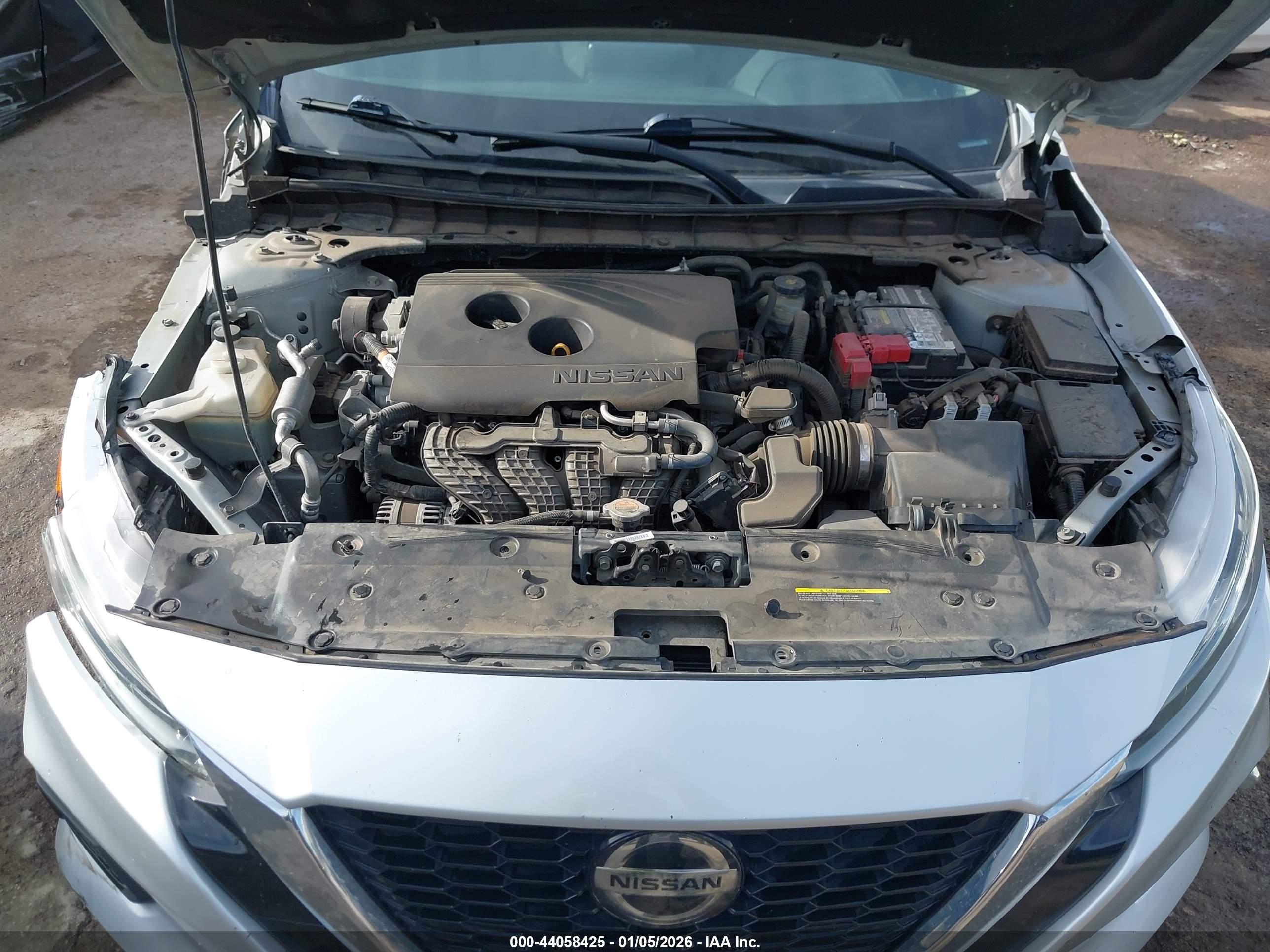 NISSAN ALTIMA image 10