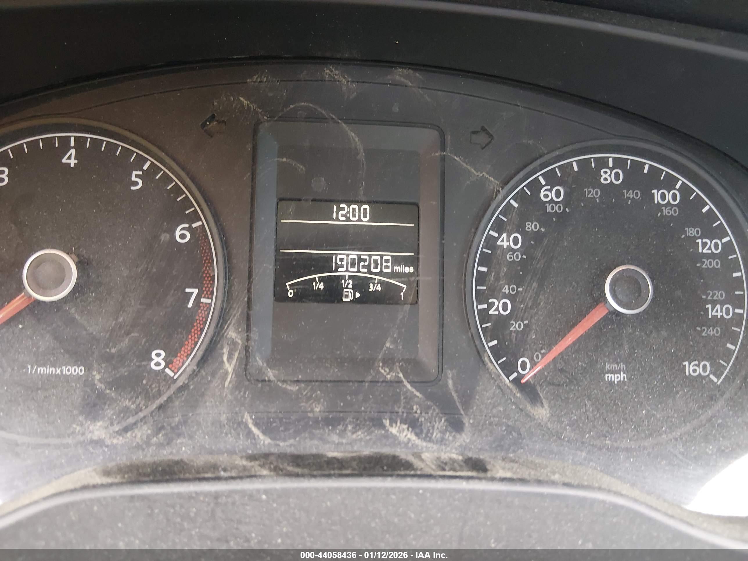 VOLKSWAGEN JETTA image 7