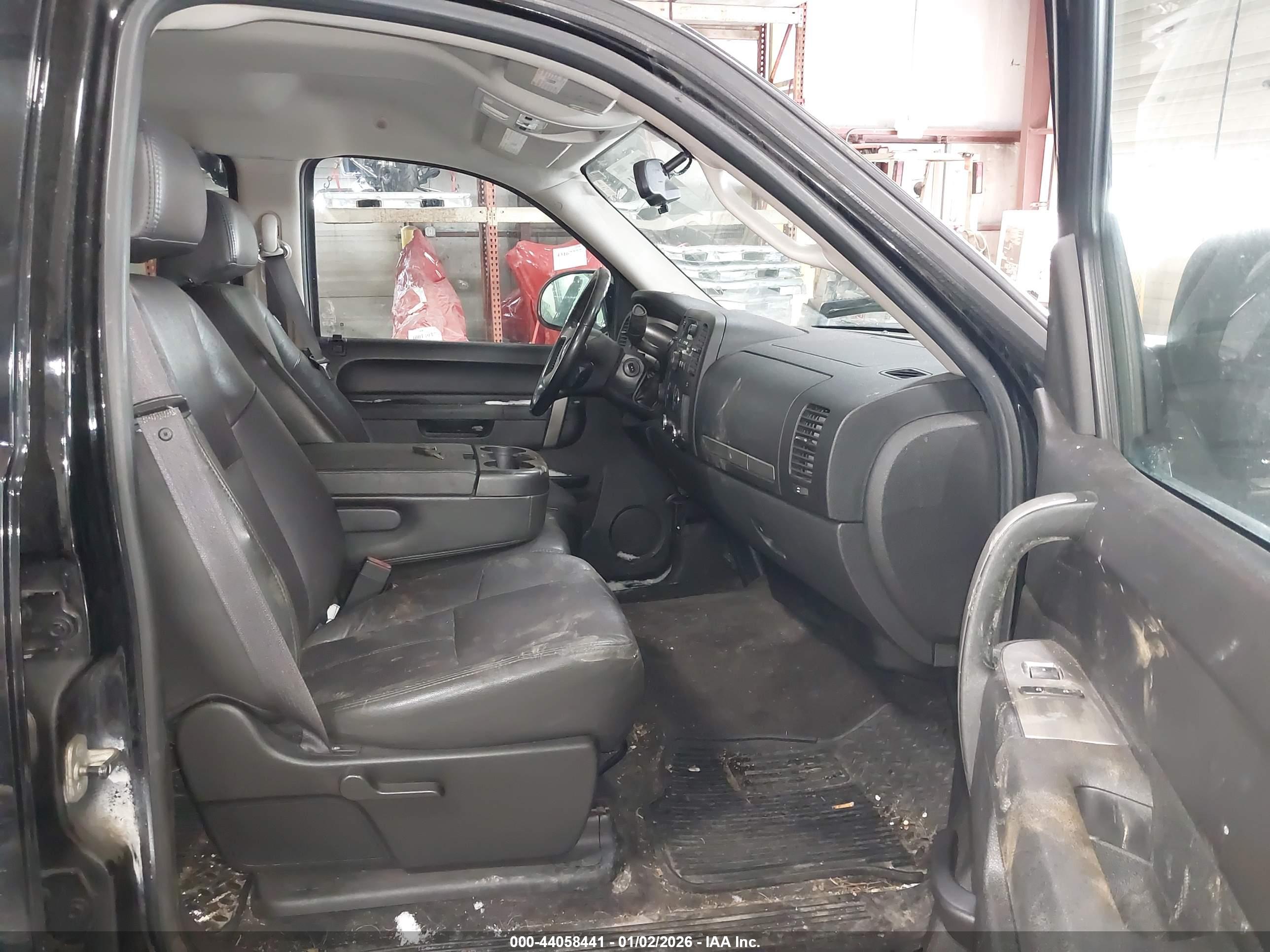 GMC SIERRA image 5