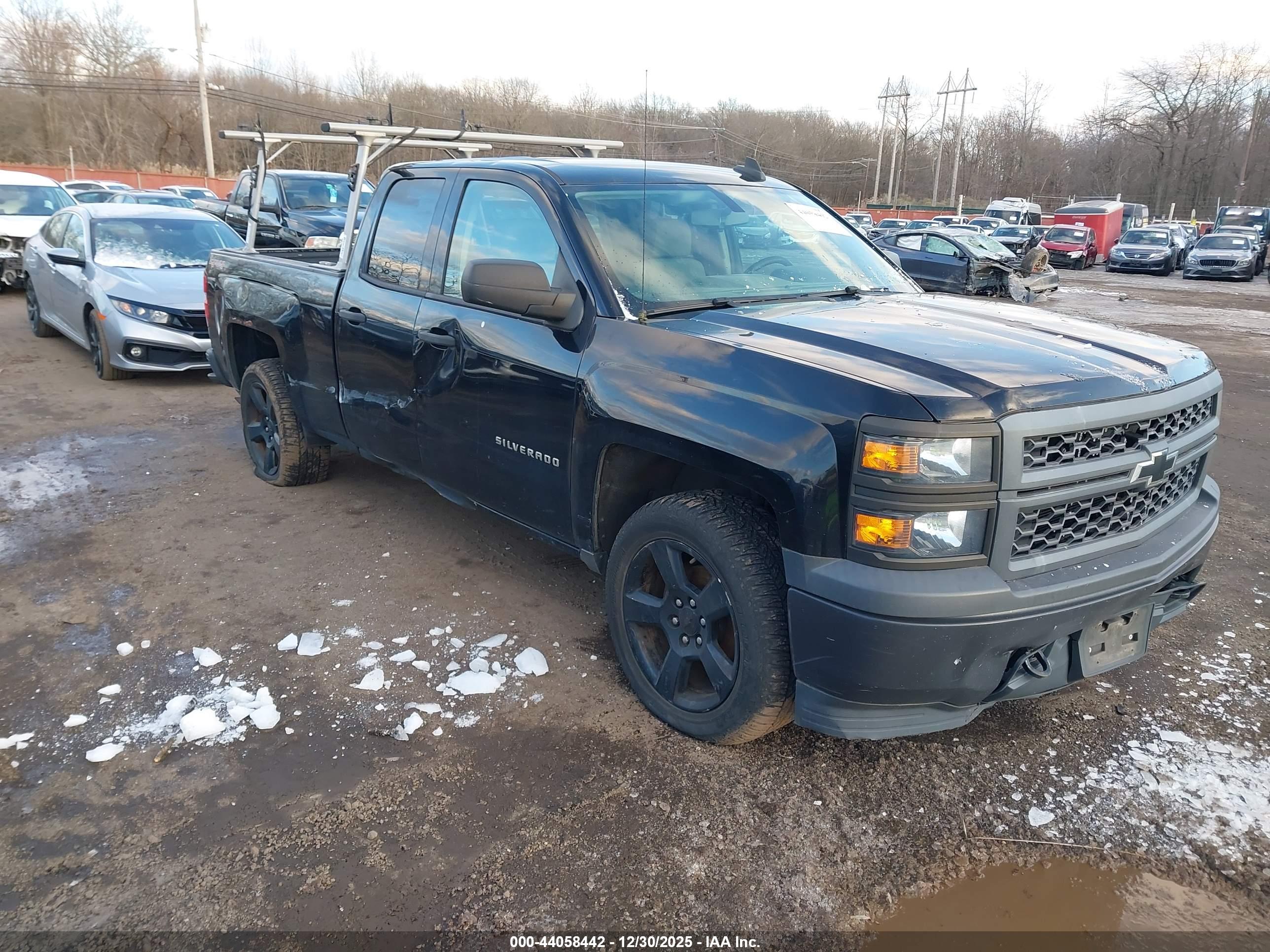 CHEVROLET SILVERADO image 6